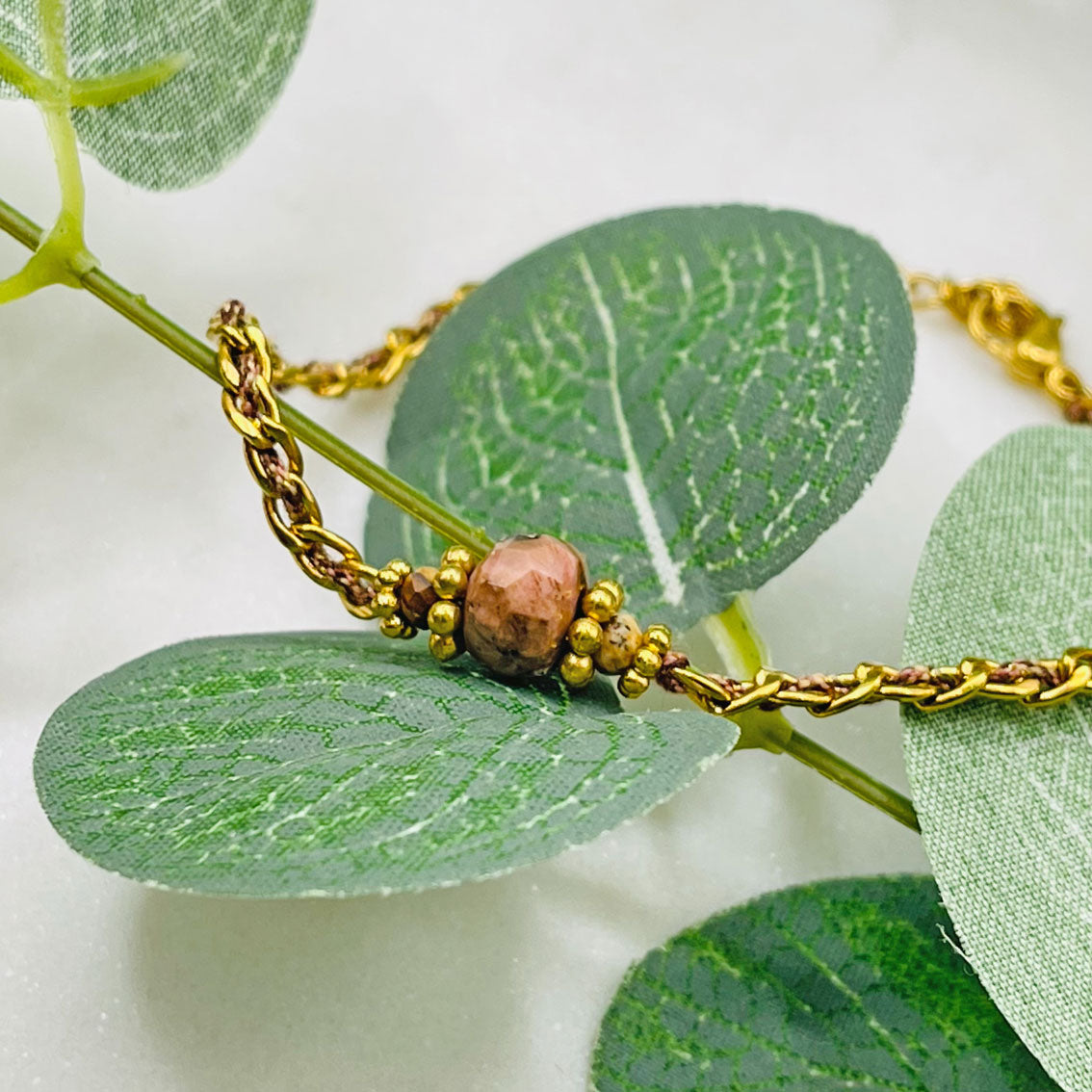 Zweifarbiges Armband Messing Braun-Rosa Stein Bairo Arrowy