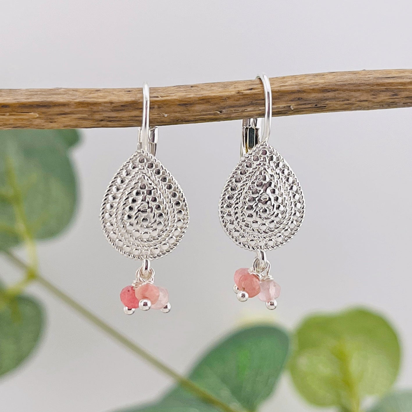 Boho Ohrringe Silber mit pink Steinen Fallon