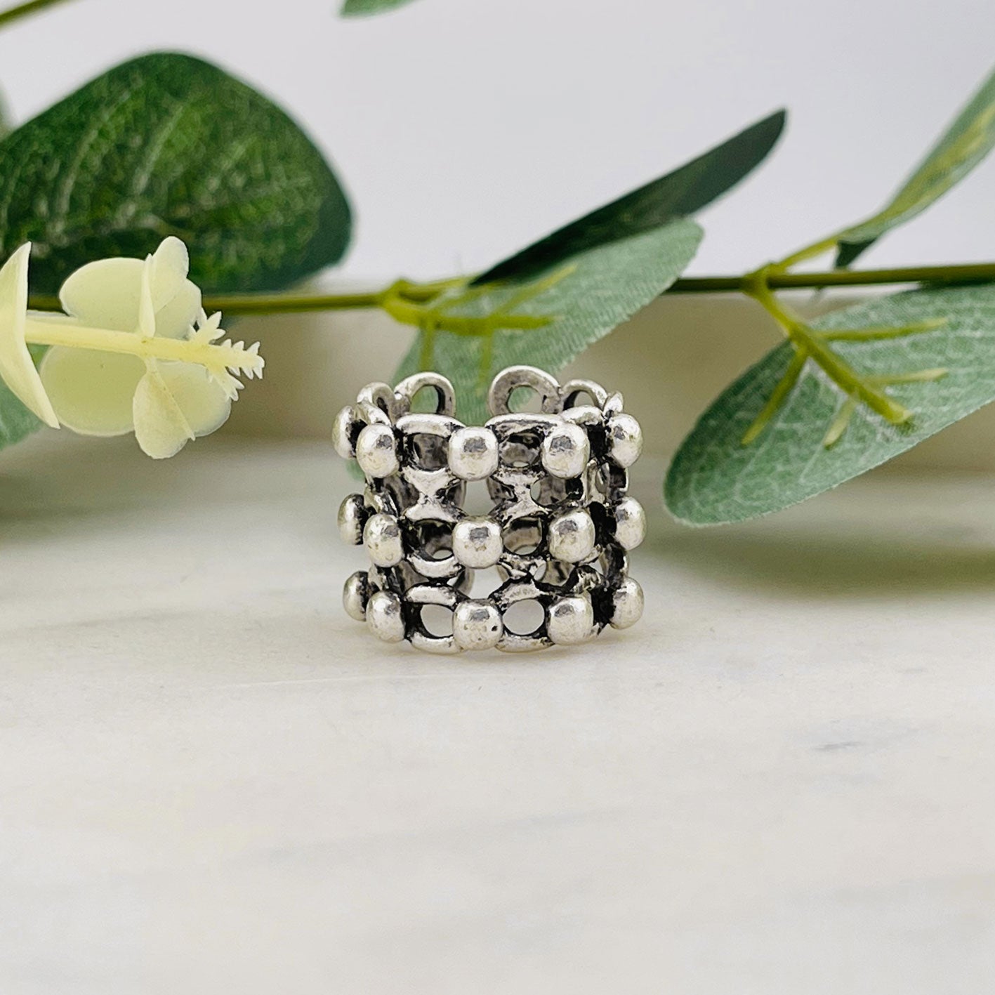 Breiter Silberring aus Zamak Boho-Design Elora