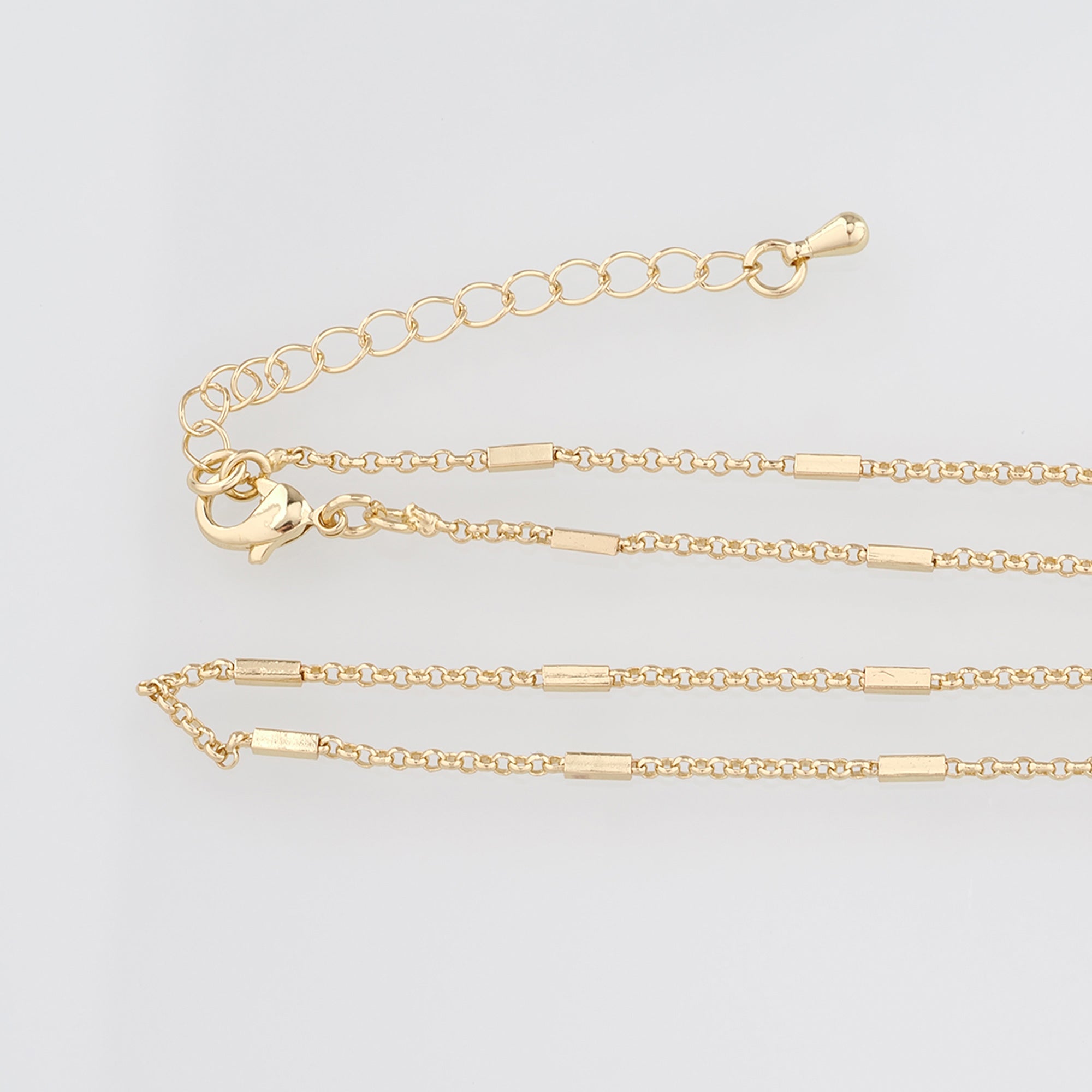 Feine Halskette mit eingesetzten Goldbarren Samiah