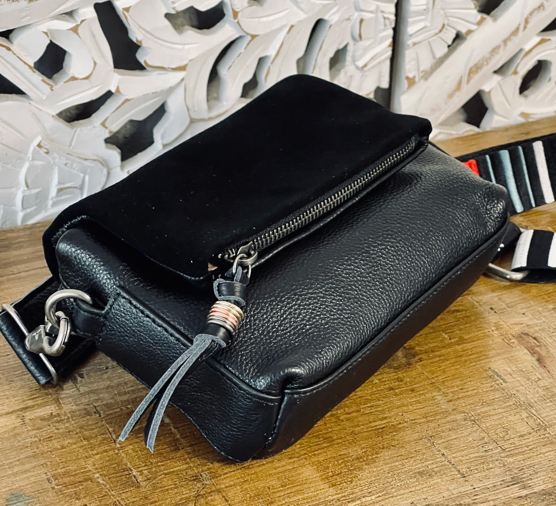 Freds Bruder Handtasche Alerassa Crossbody Black