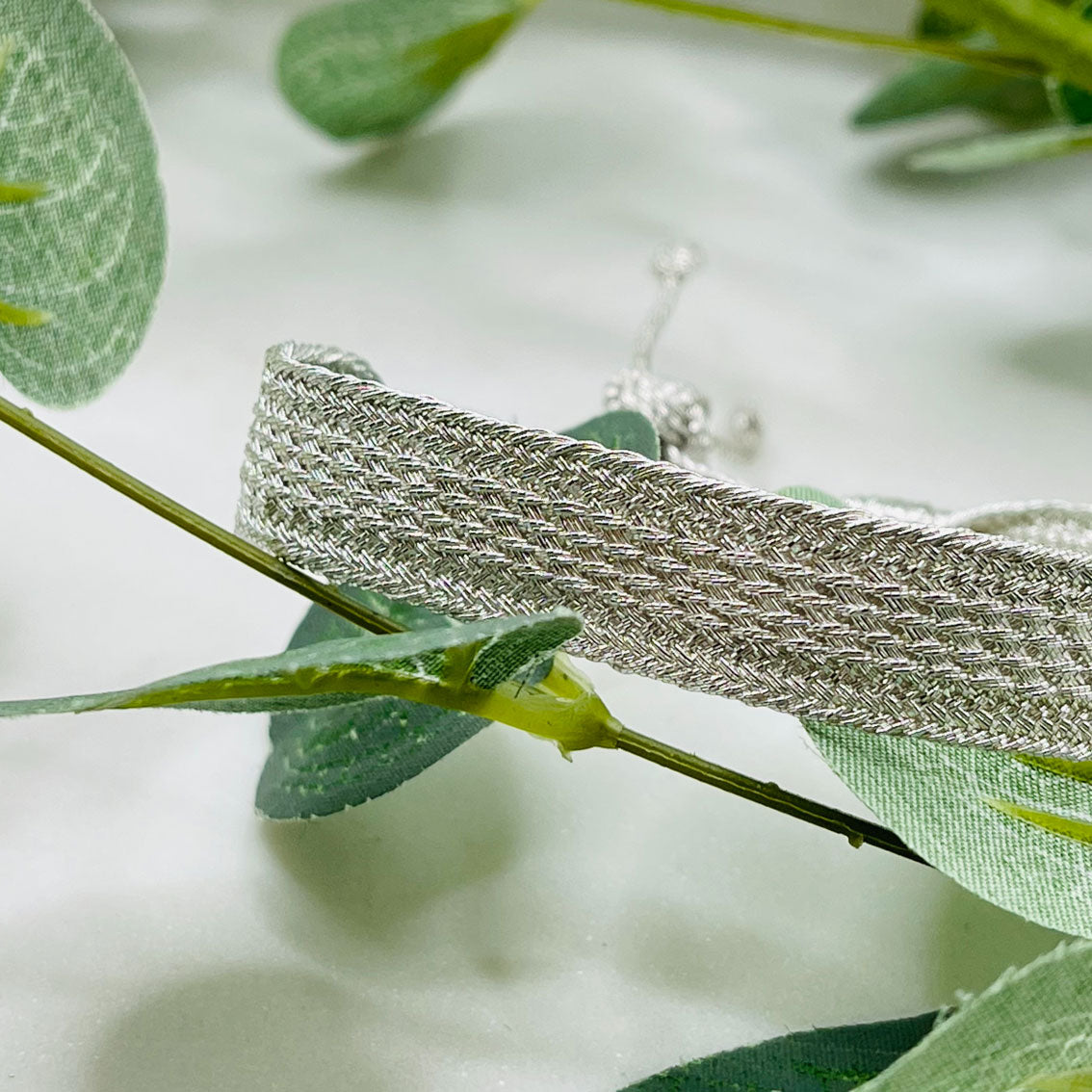 Gewobenes Maayaz-Armband in Silber - Mint - Rosé Diyah