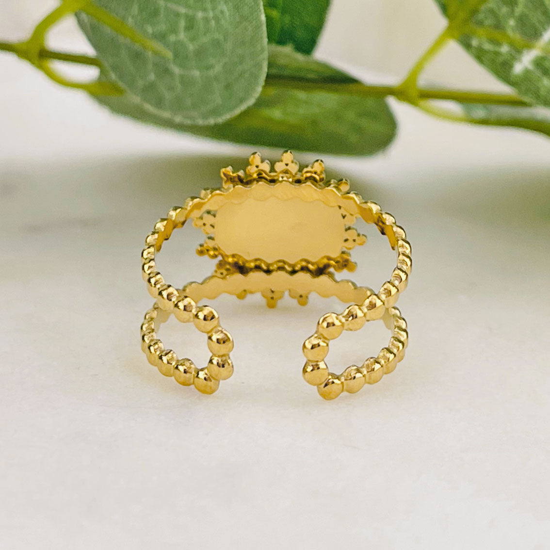 Goldring mit rosé Stein in feinem Sonnen-Design Aulon