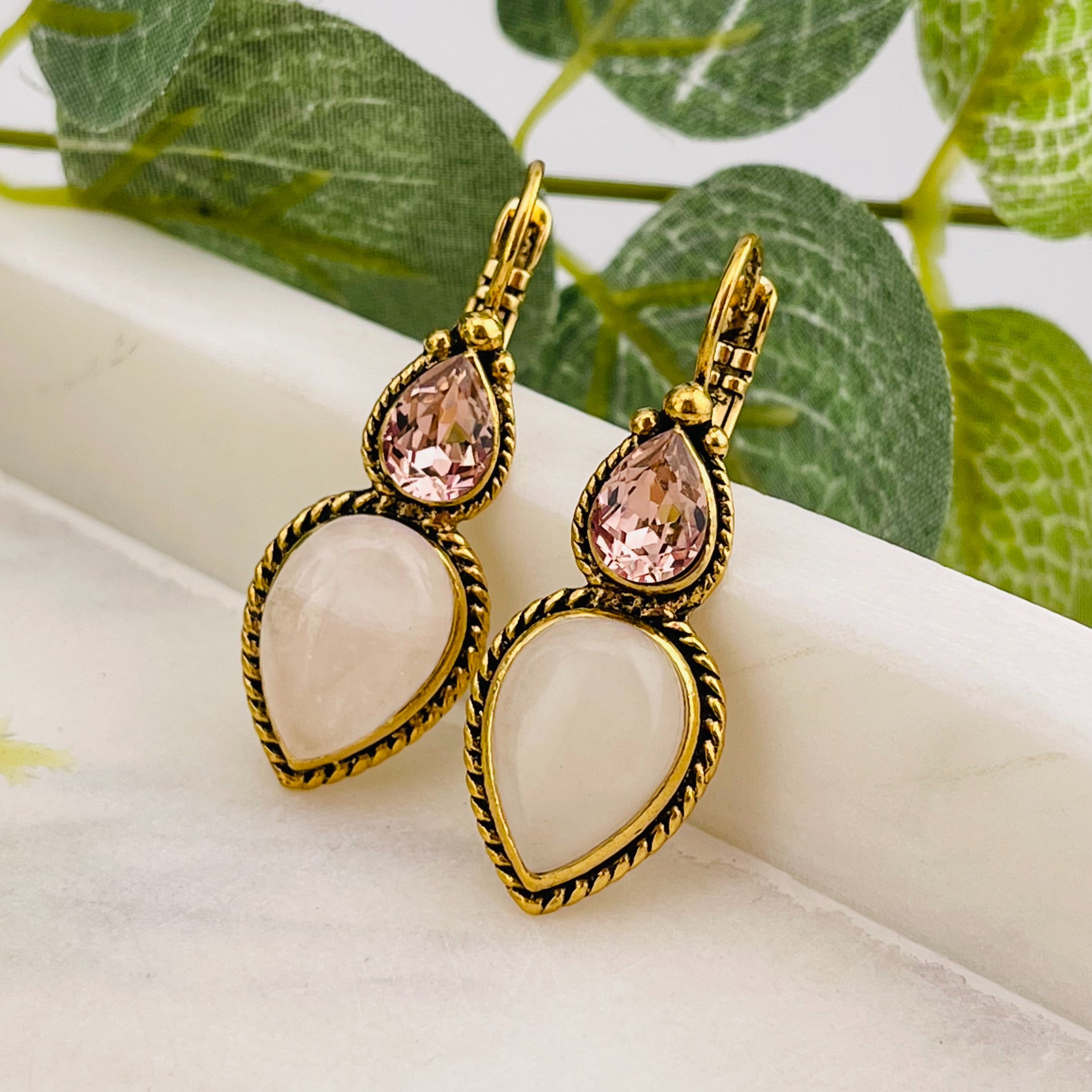 Vintage-Style Gold Ohrringe mit Rosenquarz Anina
