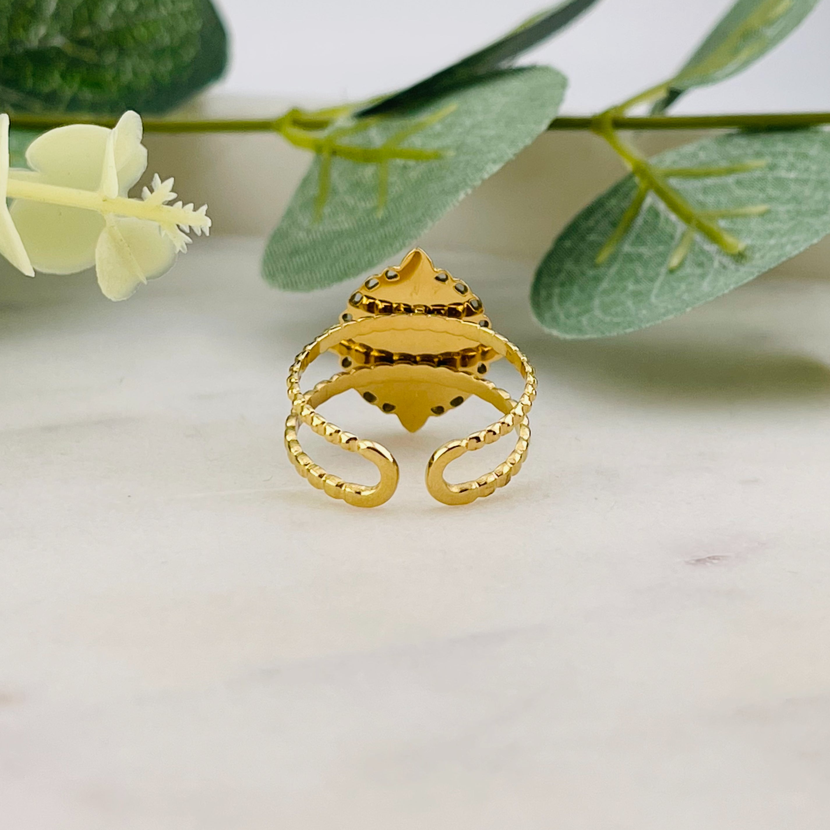 Goldener Boho-Ring mit Zitronen Achat Stein Bassu