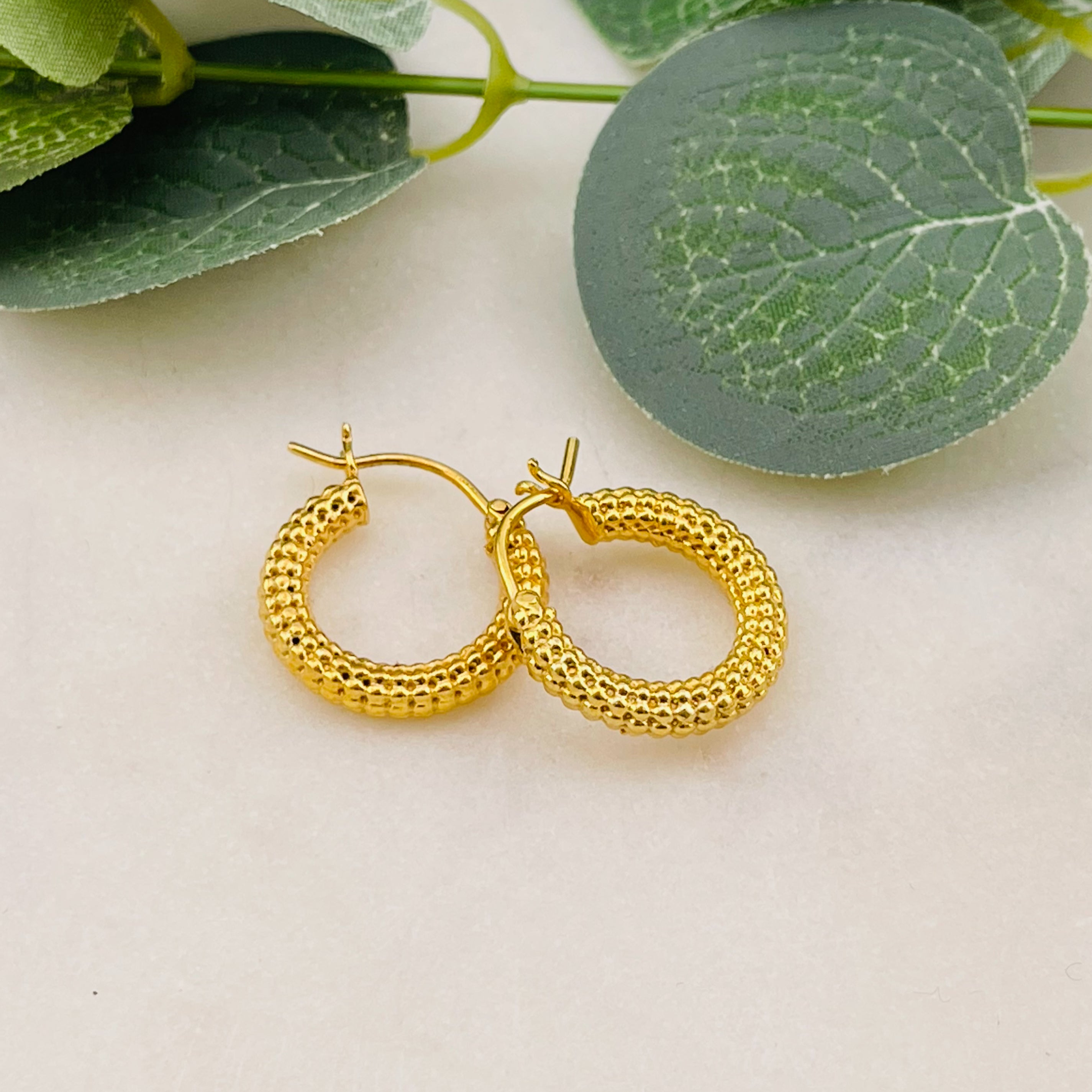 Kleine Goldcreolen-Ohrringe Edel-Boho Look Suna