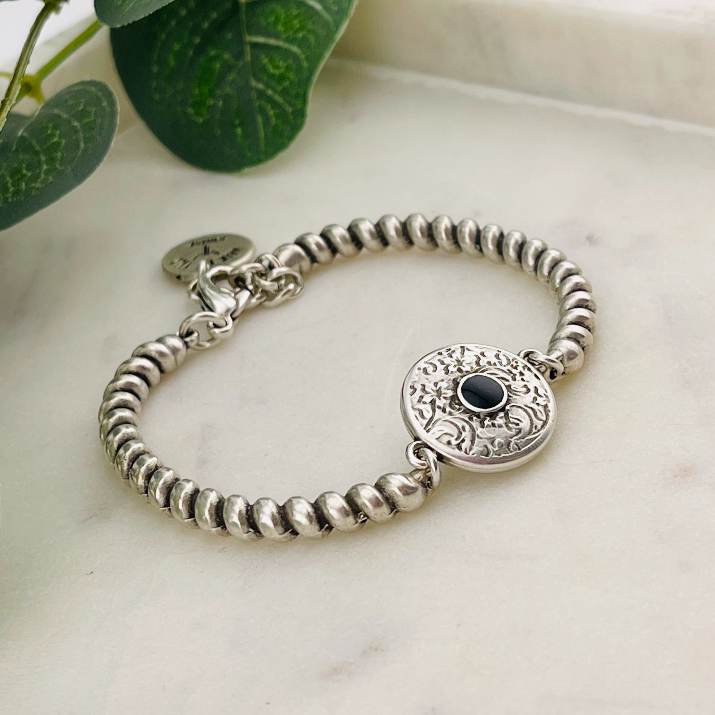 Boho Armreif Silber mit Amulett Dayita