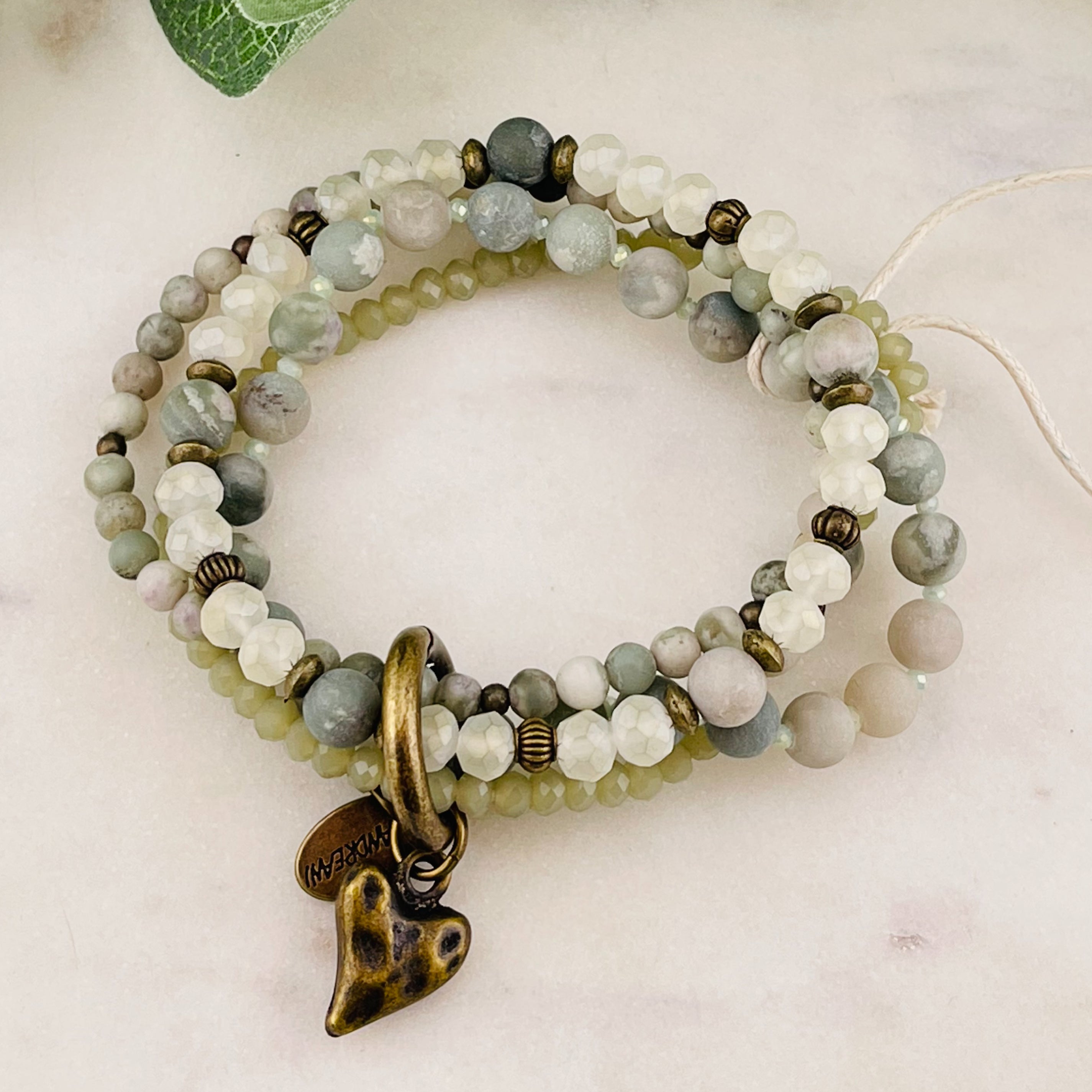 Multistrang Steinperlen-Armband mit grüner Jade Orion