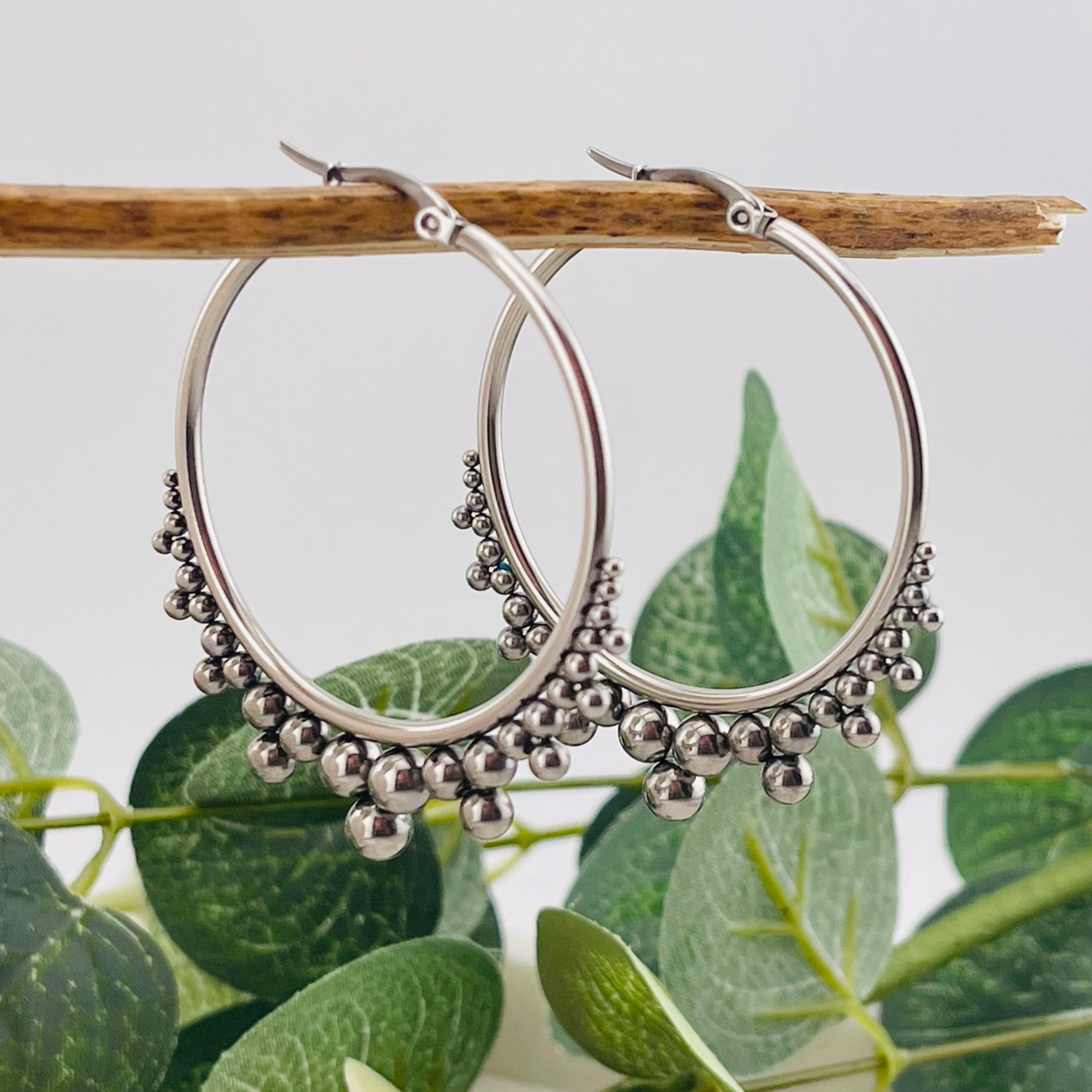 Grosse Reifenohrringe Silber Boho aus Chirurgenstahl Aina