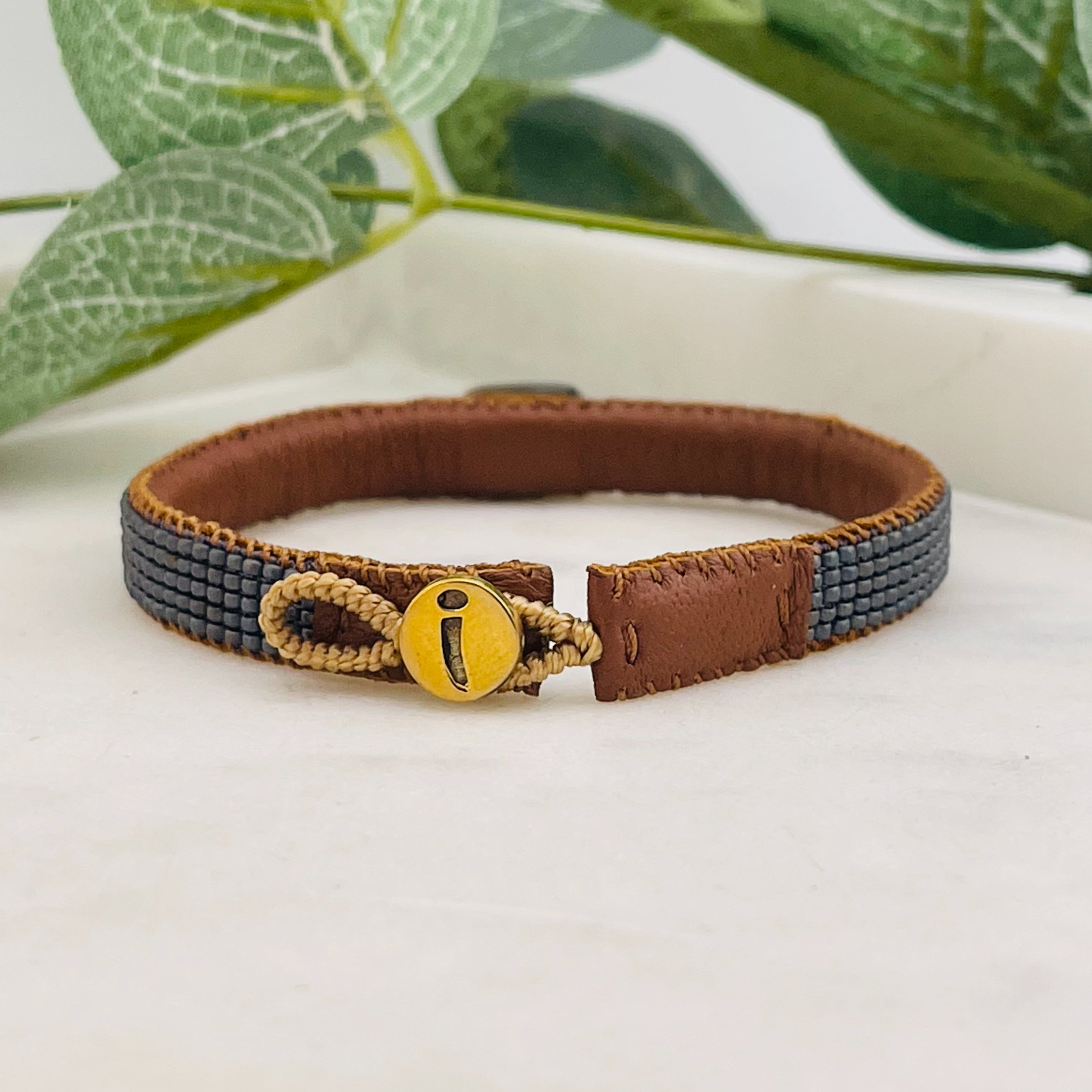 Lederarmband mit gewobenen Perlen Anthrazit Ted Gun