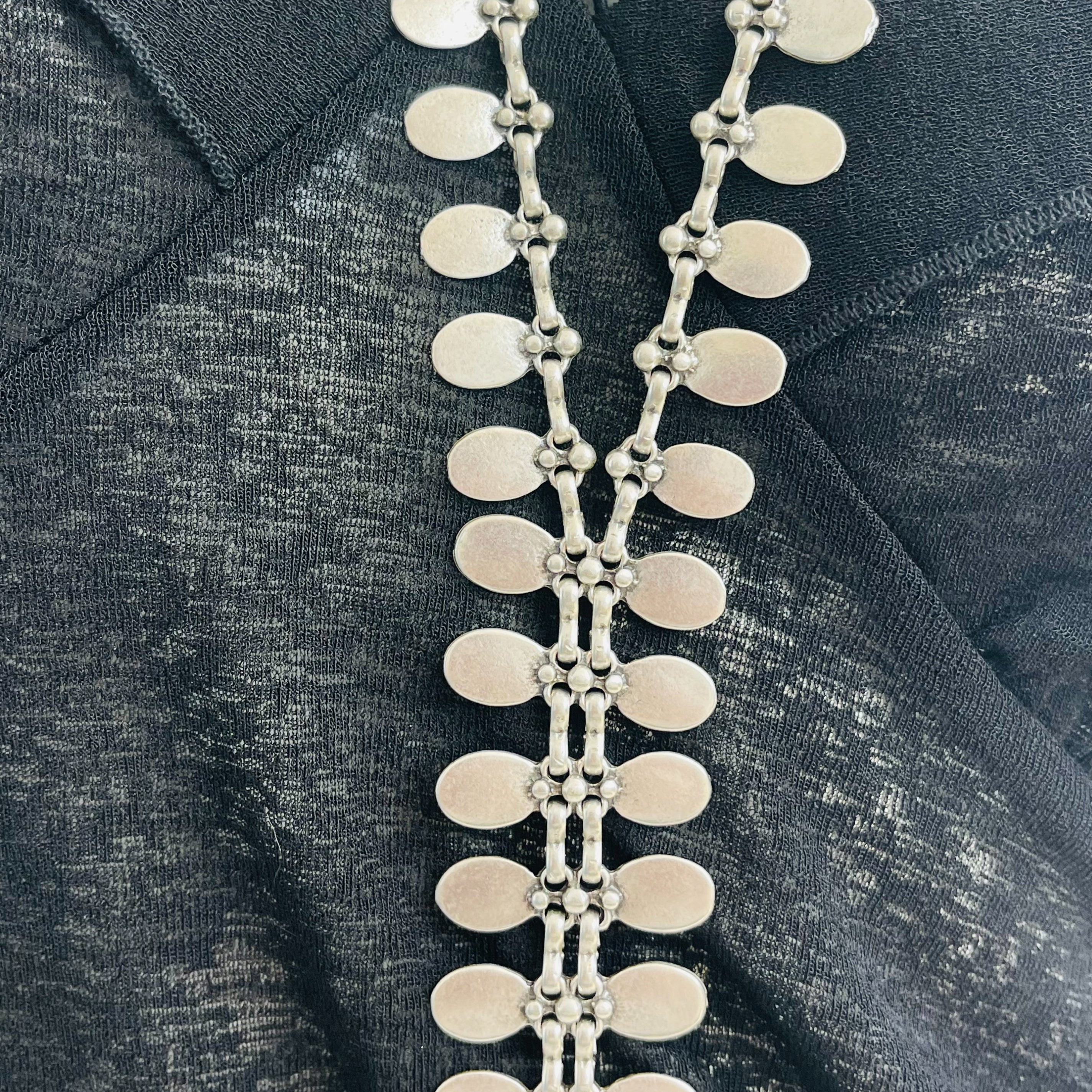 Silberne lange Lariat Halskette Y-Style Juna