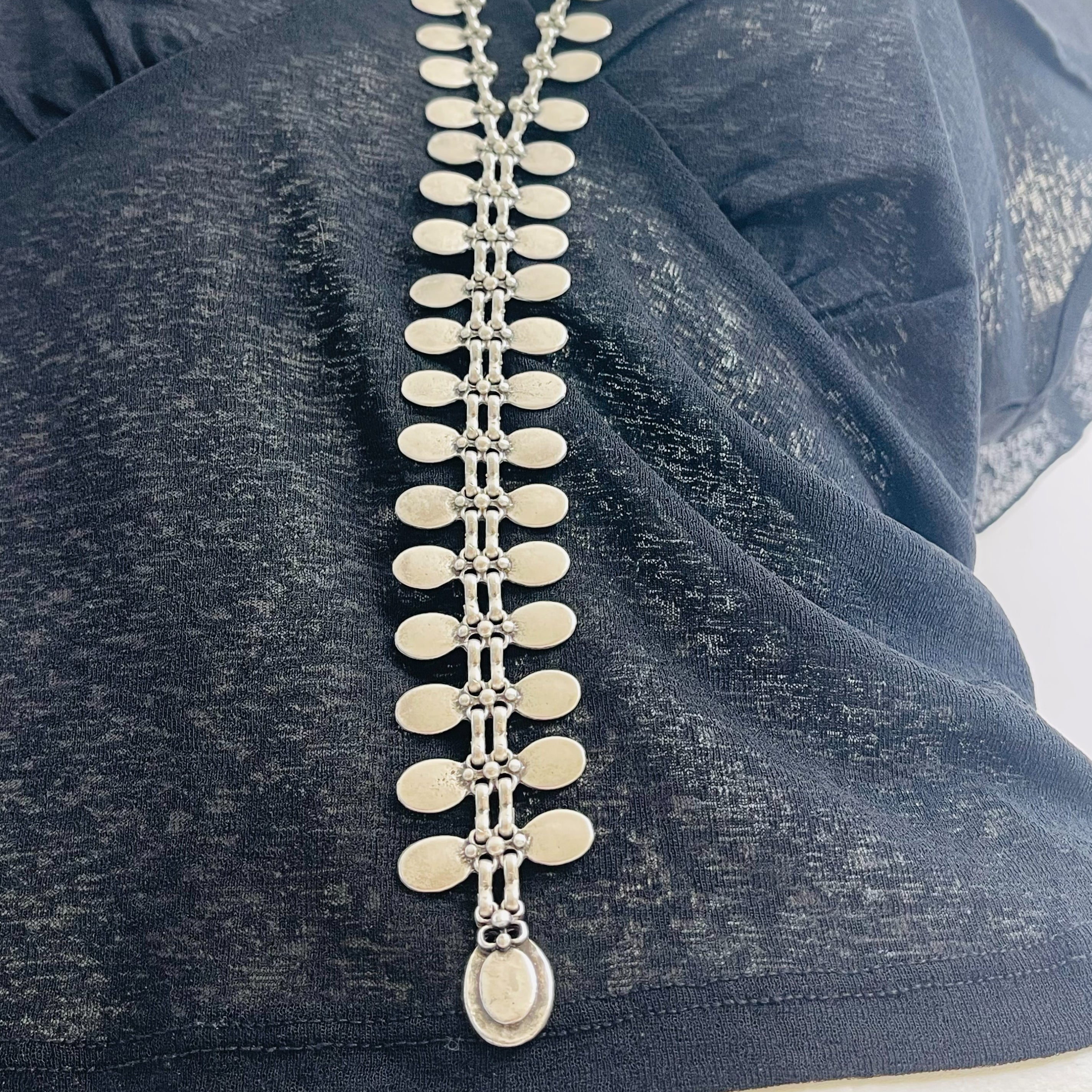 Silberne lange Lariat Halskette Y-Style Juna