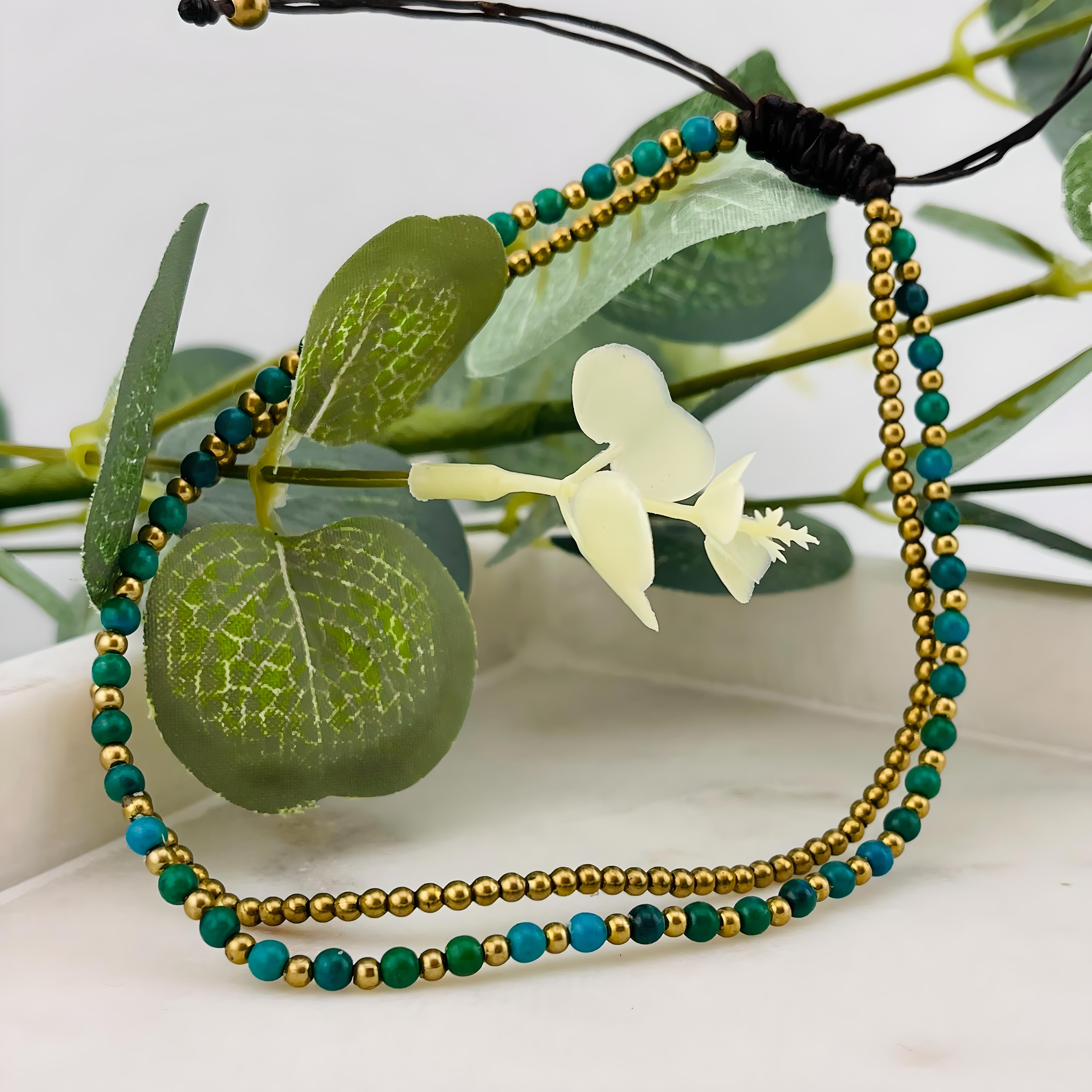 Boho-Fusskettchen mit Perlen in Gold und Grün Elli