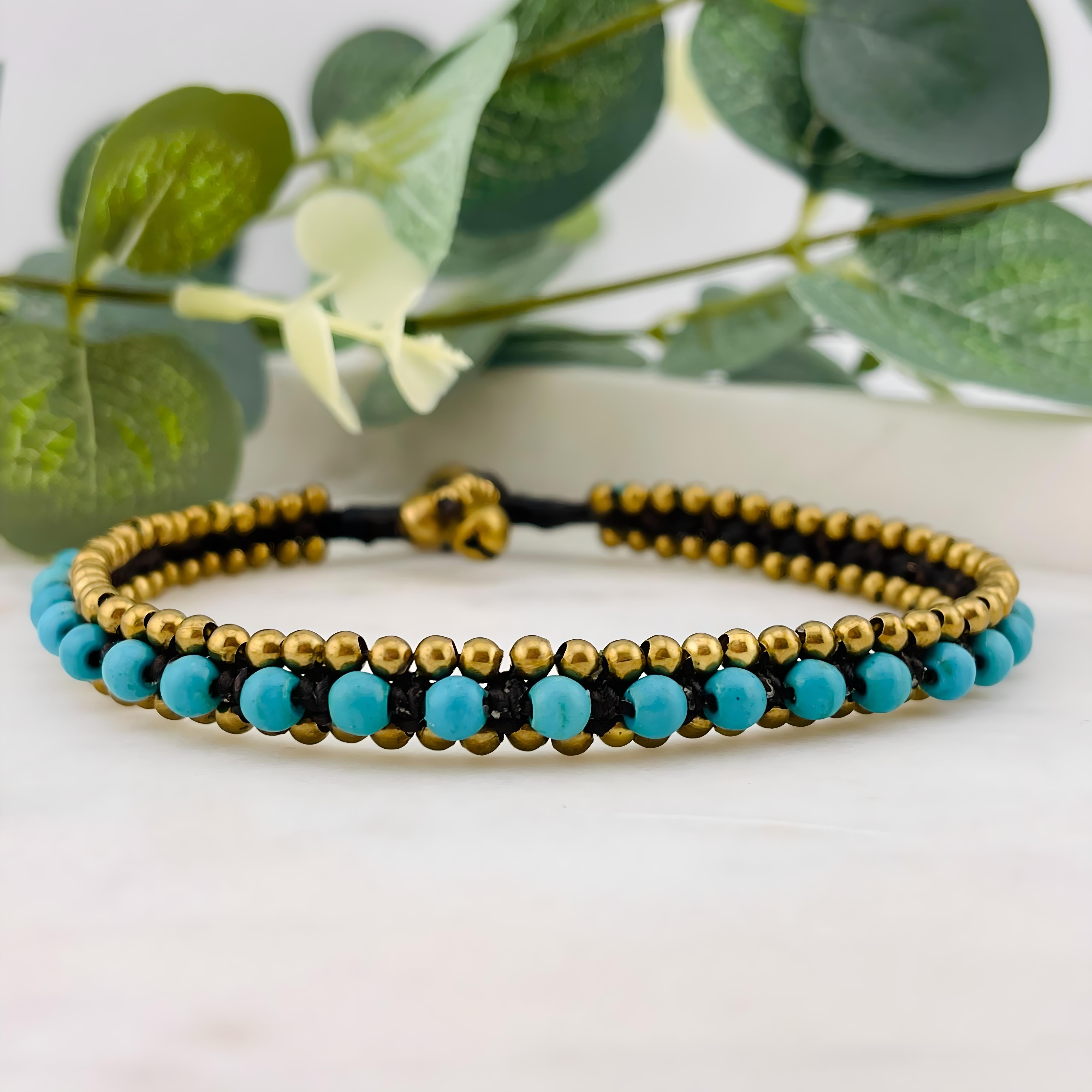 Boho Fusskettchen mit türkis und goldenen Messingperlen Ina