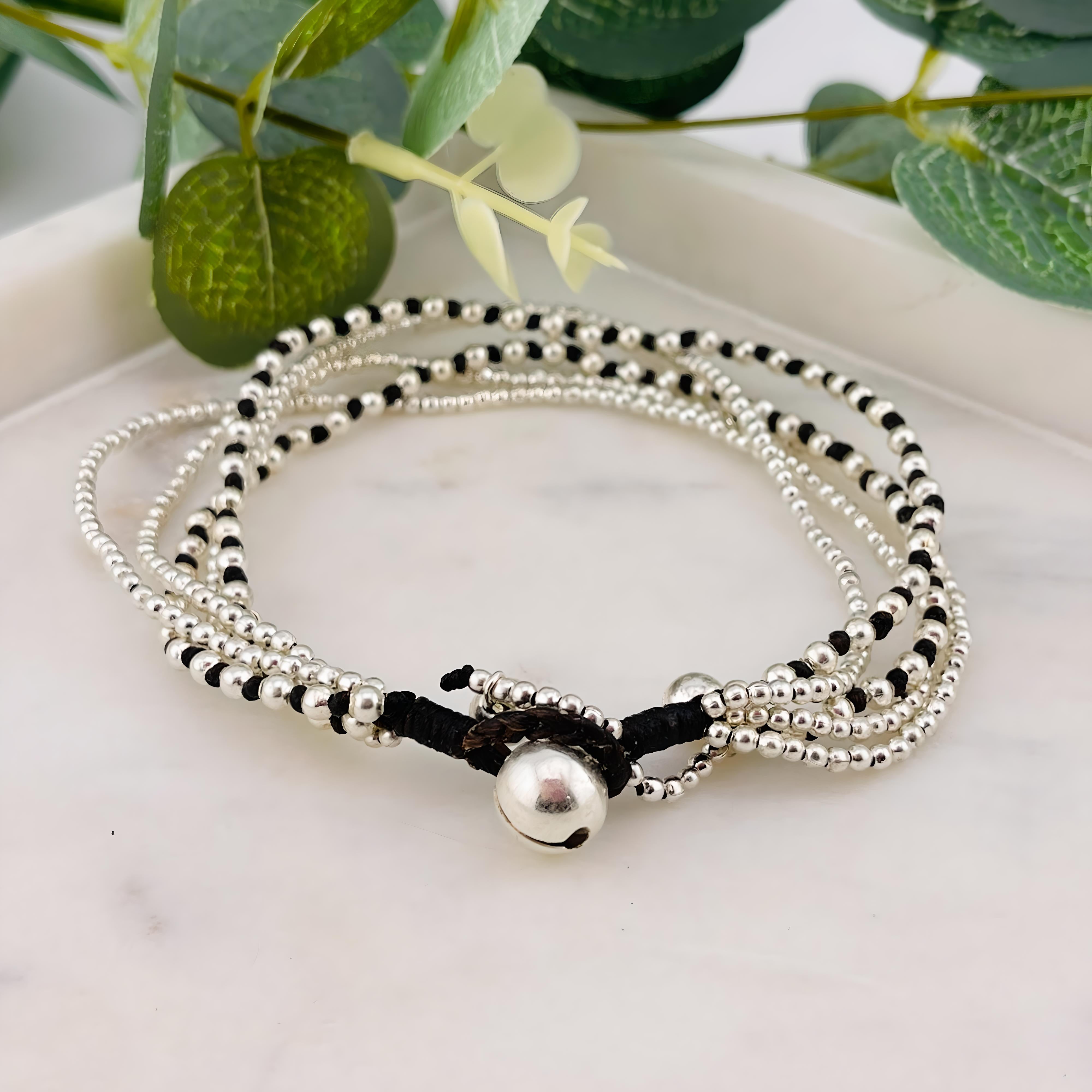 Multistrang Fusskettchen mit Silberperlen im Boho-Style Harper