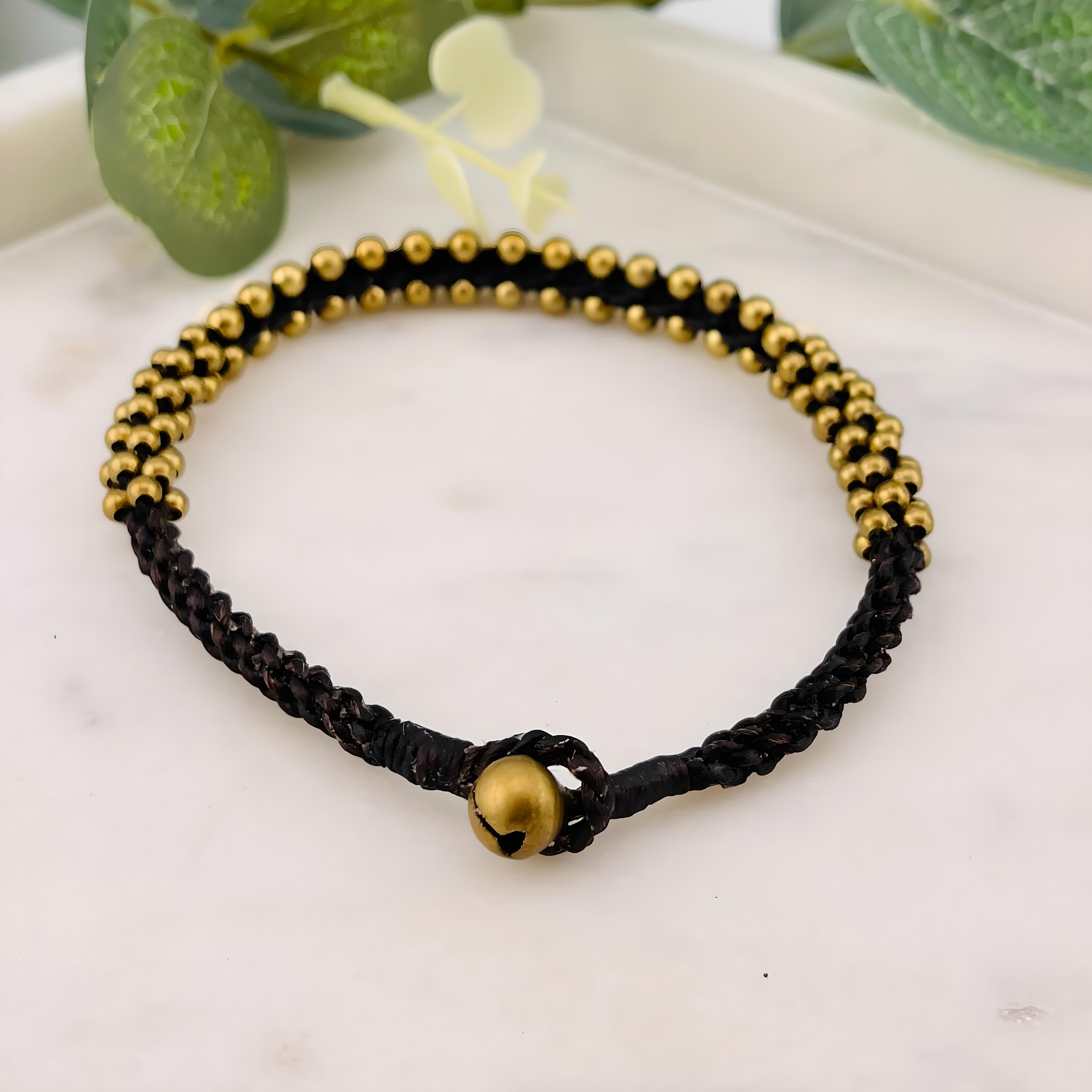 Boho Fusskettchen mit Perlen in Weiss und Gold Kali