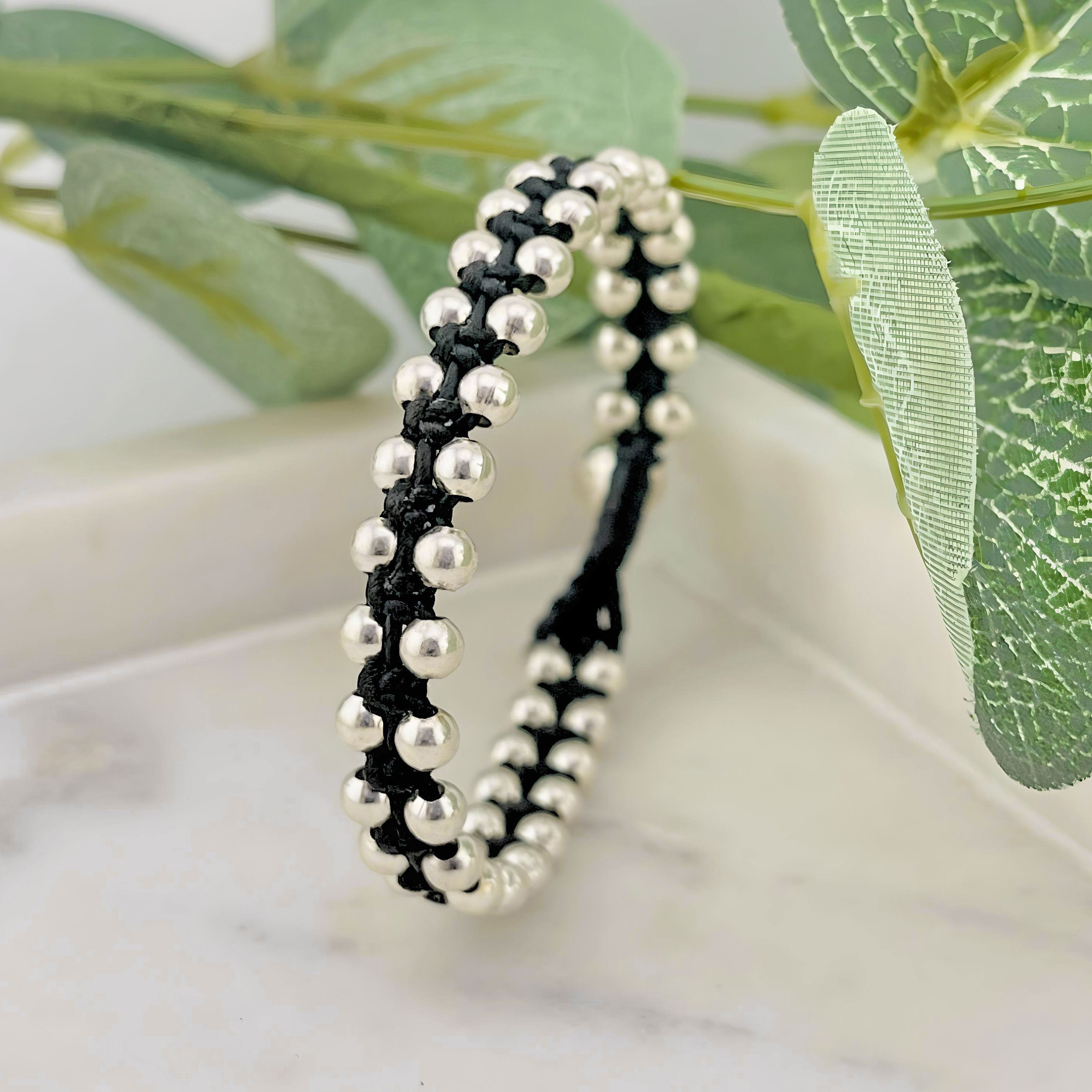 Klassisches Boho Armband mit Silberperlen Ada