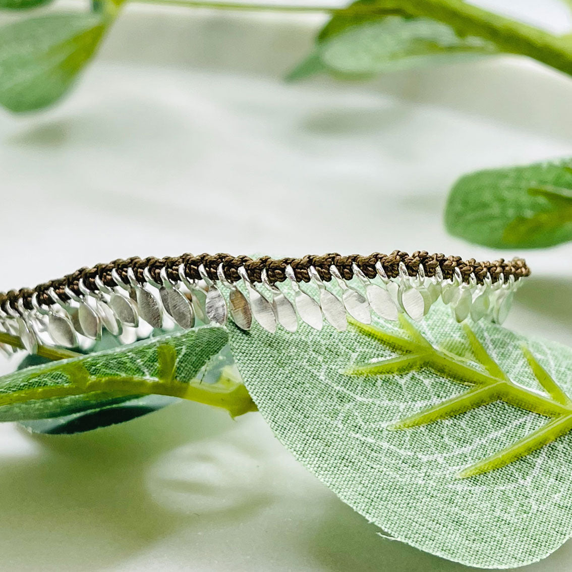Pink Sand Garn-Armband Hippie Style in Braun mit Silber Nerry