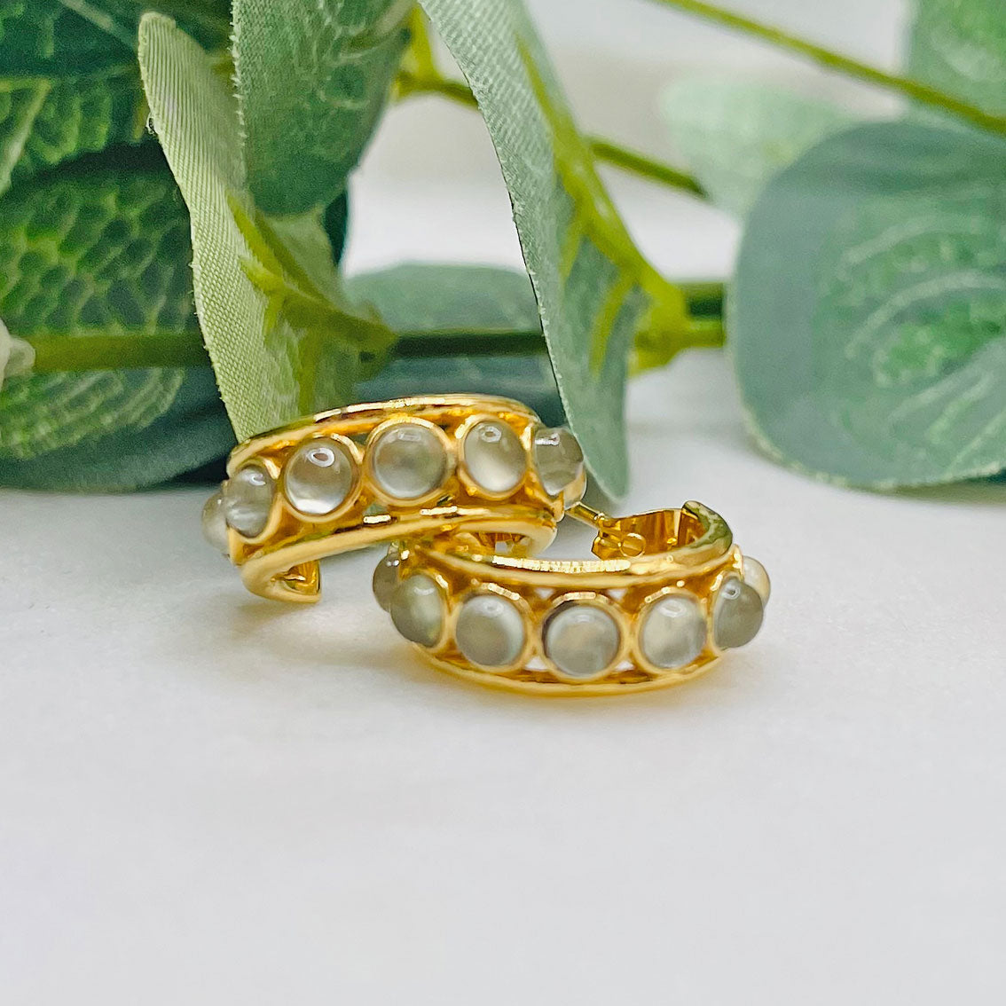 Gold Creolen Ohrringe mit grünem Amethist Pink Sand Almira