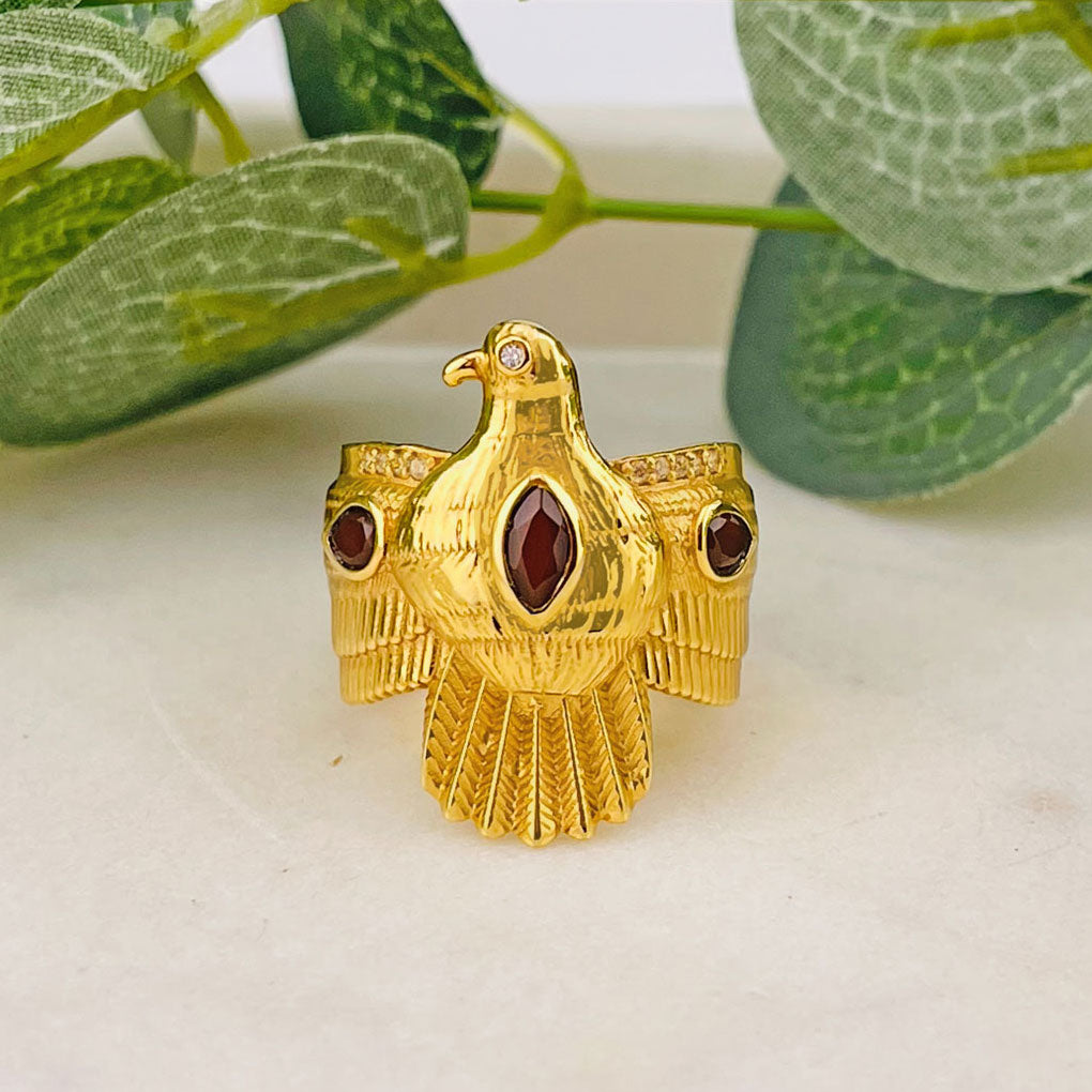 Pink Sand grosser Goldring mit Vogel-Motiv Kain