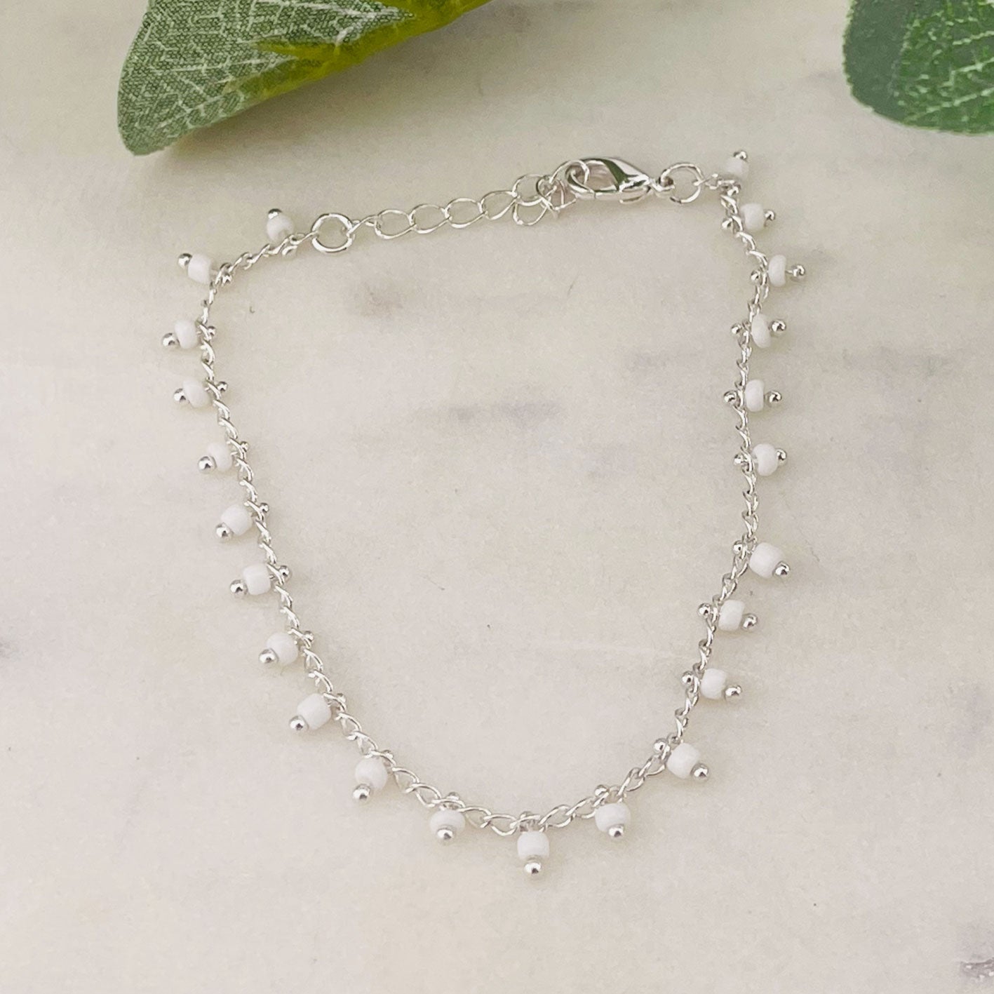 Silber Armkettchen mit weissen Steinen Prue