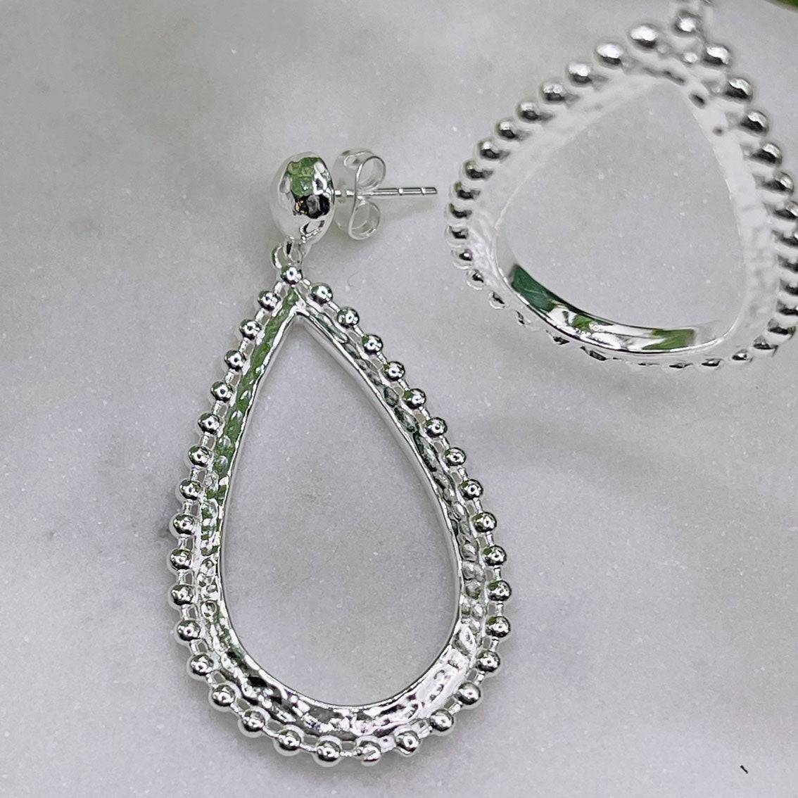 Silberohrringe mit Tropfenanhänger Boho-Chic Pink Sand Riamira