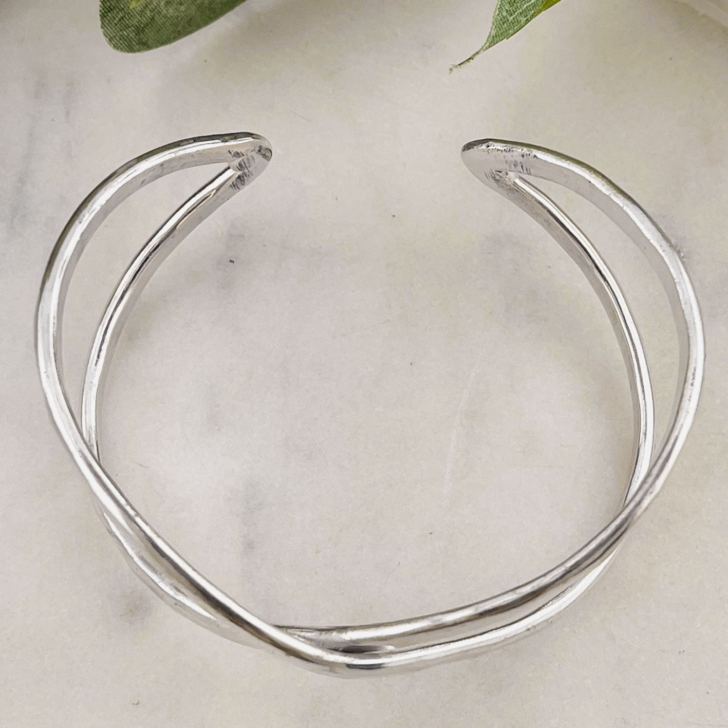 Trendige Eternity Armspange Silber Seven