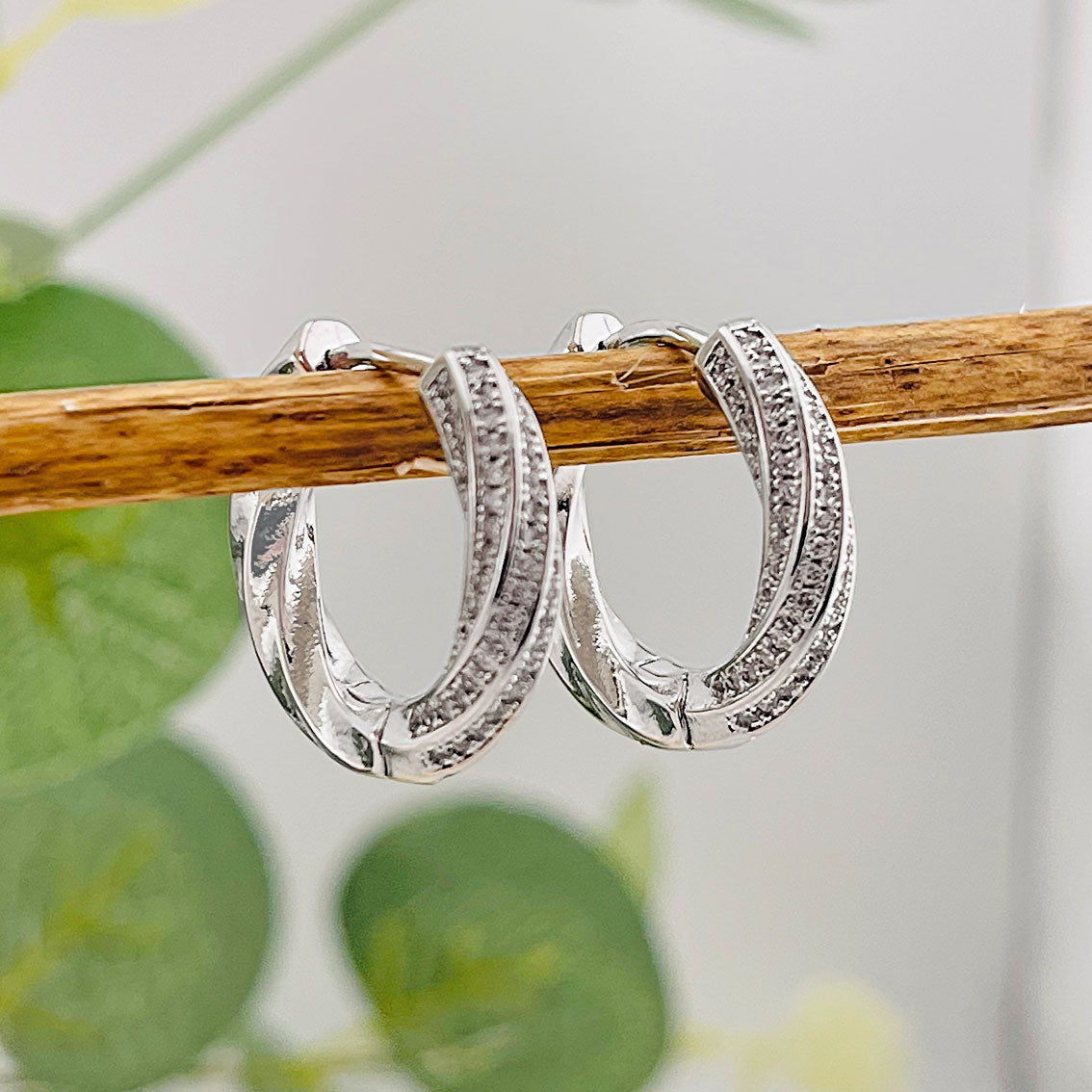 Twisted Silber Hoops mit Zirkonia Lillemore