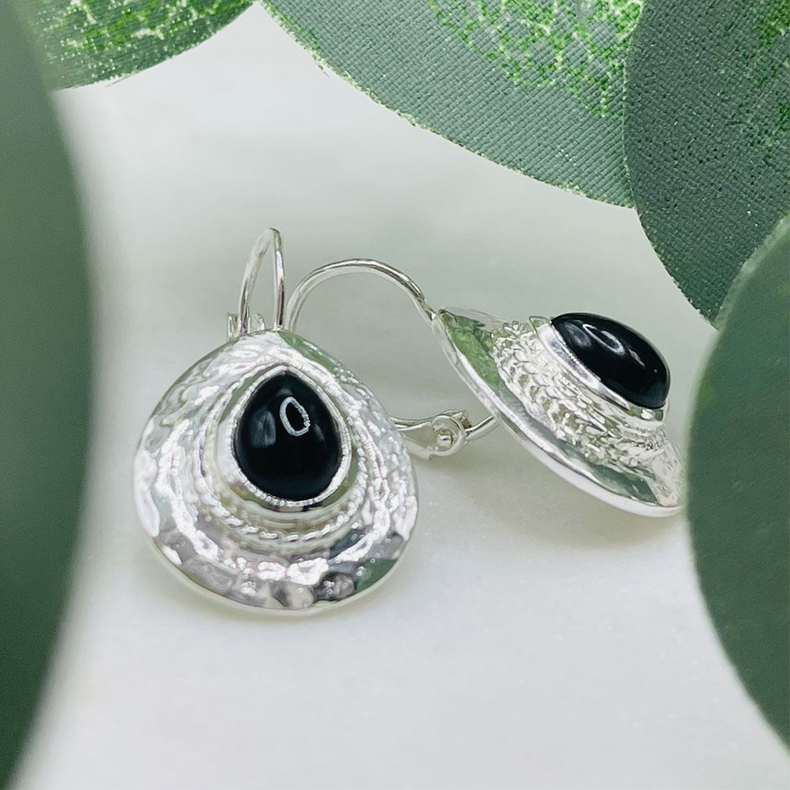 Hängende Silber-Ohrringe mit schwarzem Onyx Vintage Pink Sand Kanema