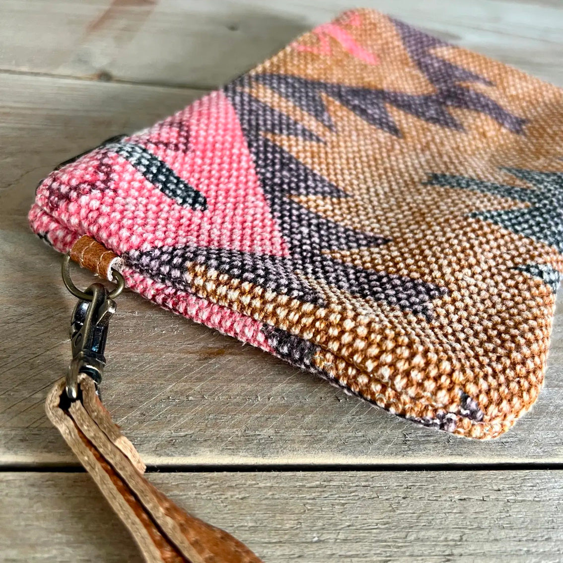 Vintage Clutch aus gebrauchtem Baumwollstoff Maya