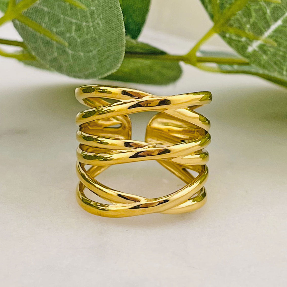 Breiter Goldring mit Multi Layer Design Moida