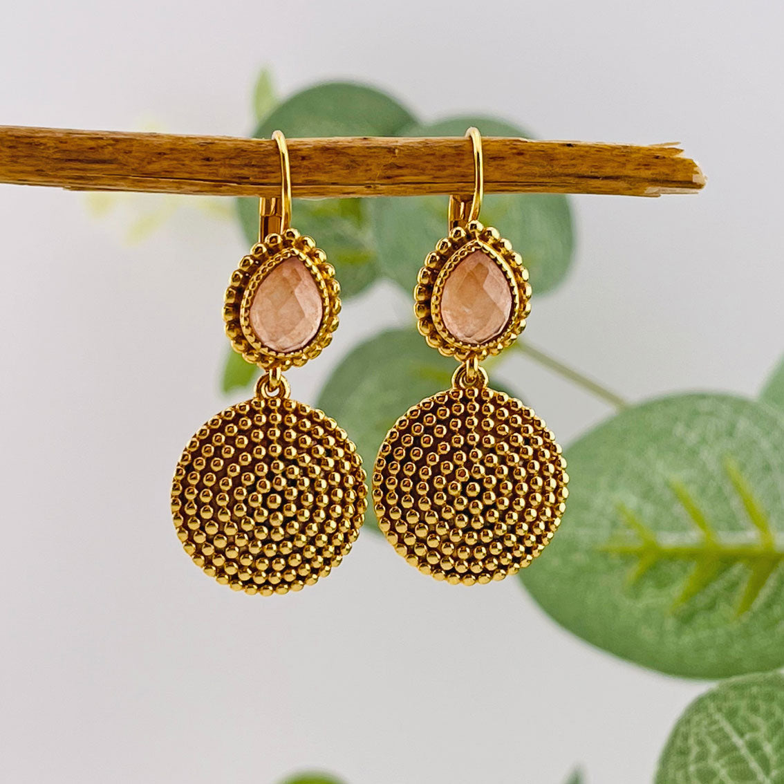 Boho-Vintage Gold Ohrringe hängend rosa Jade Marke Pink Sand Zory