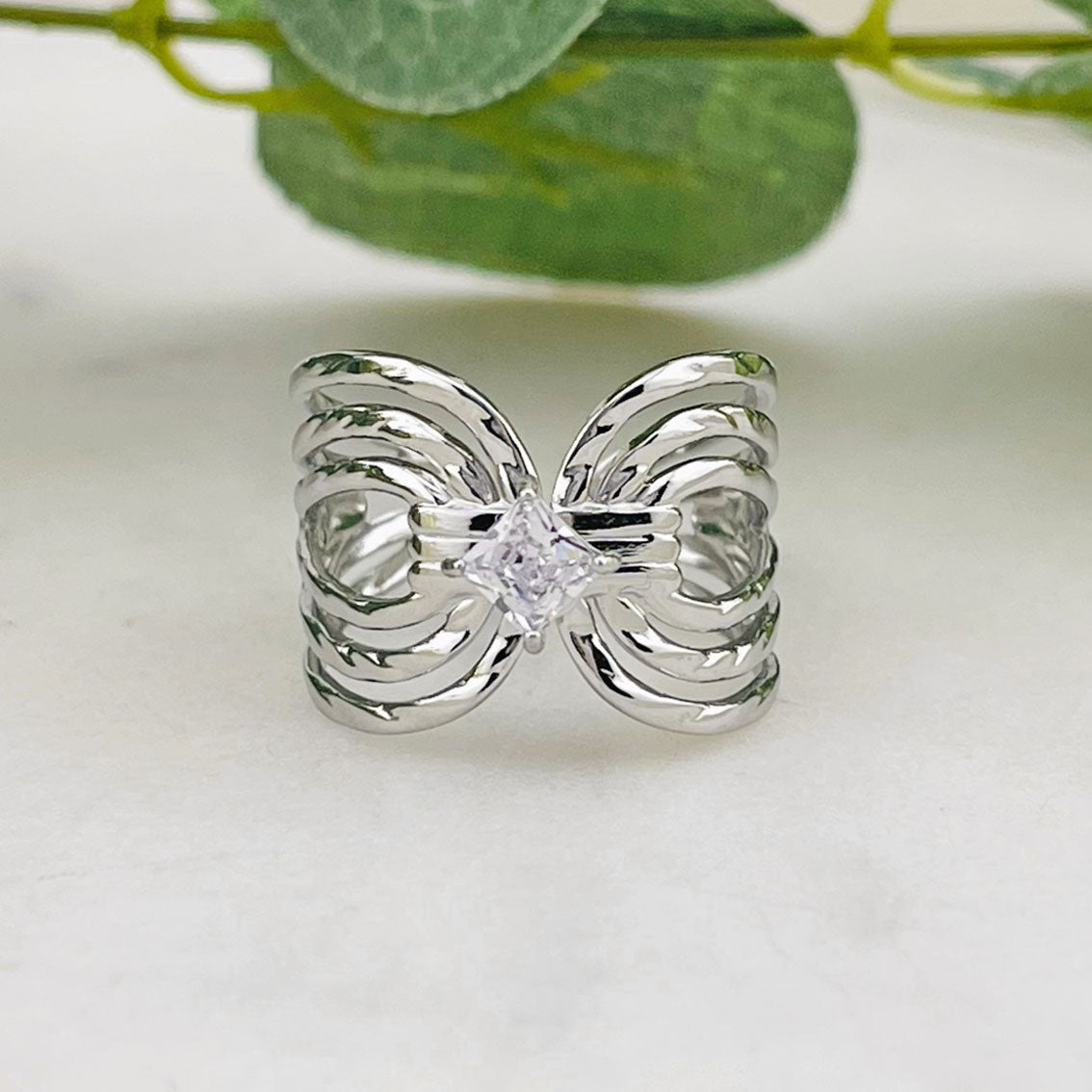 Breiter Silberring mit Zirkonia Stein Ligrette