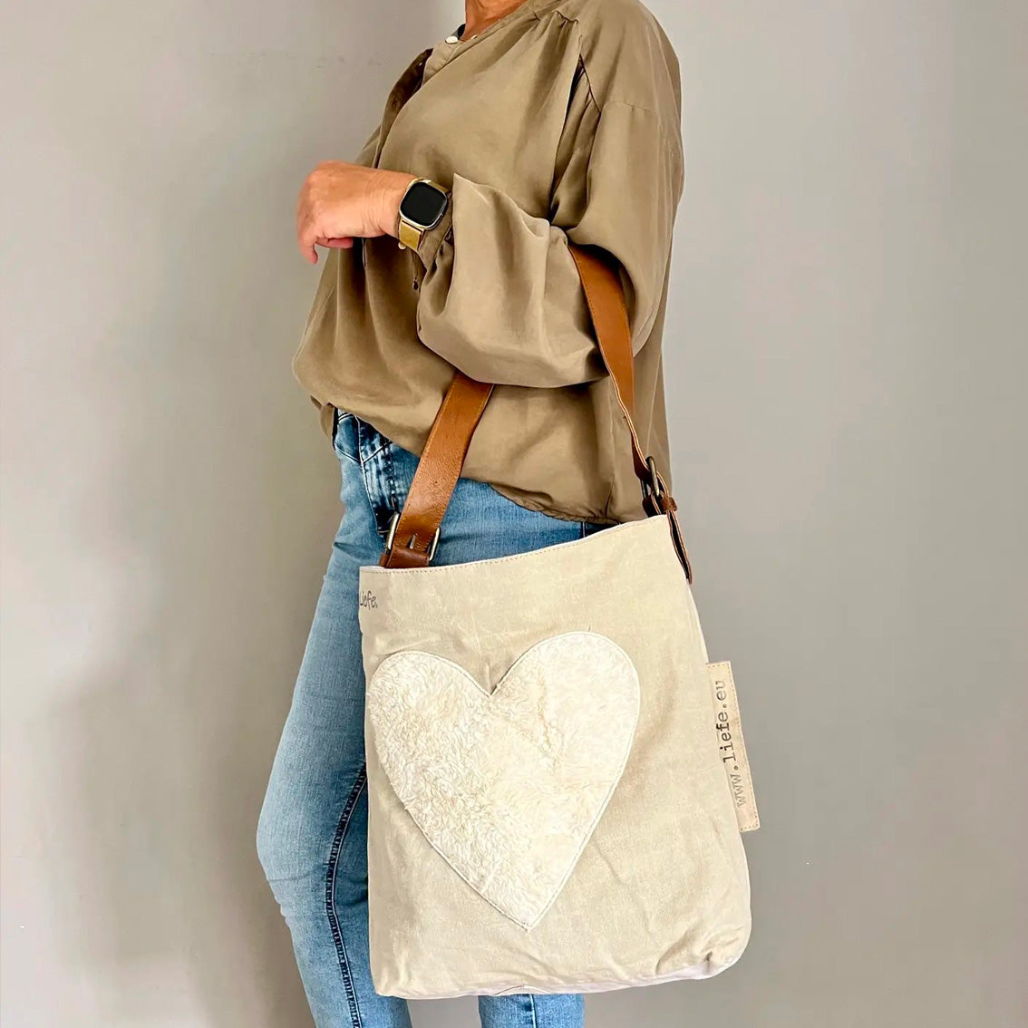 Grosse Baumwolltasche mit weissem Teddy-Herz BucketBag Natalia