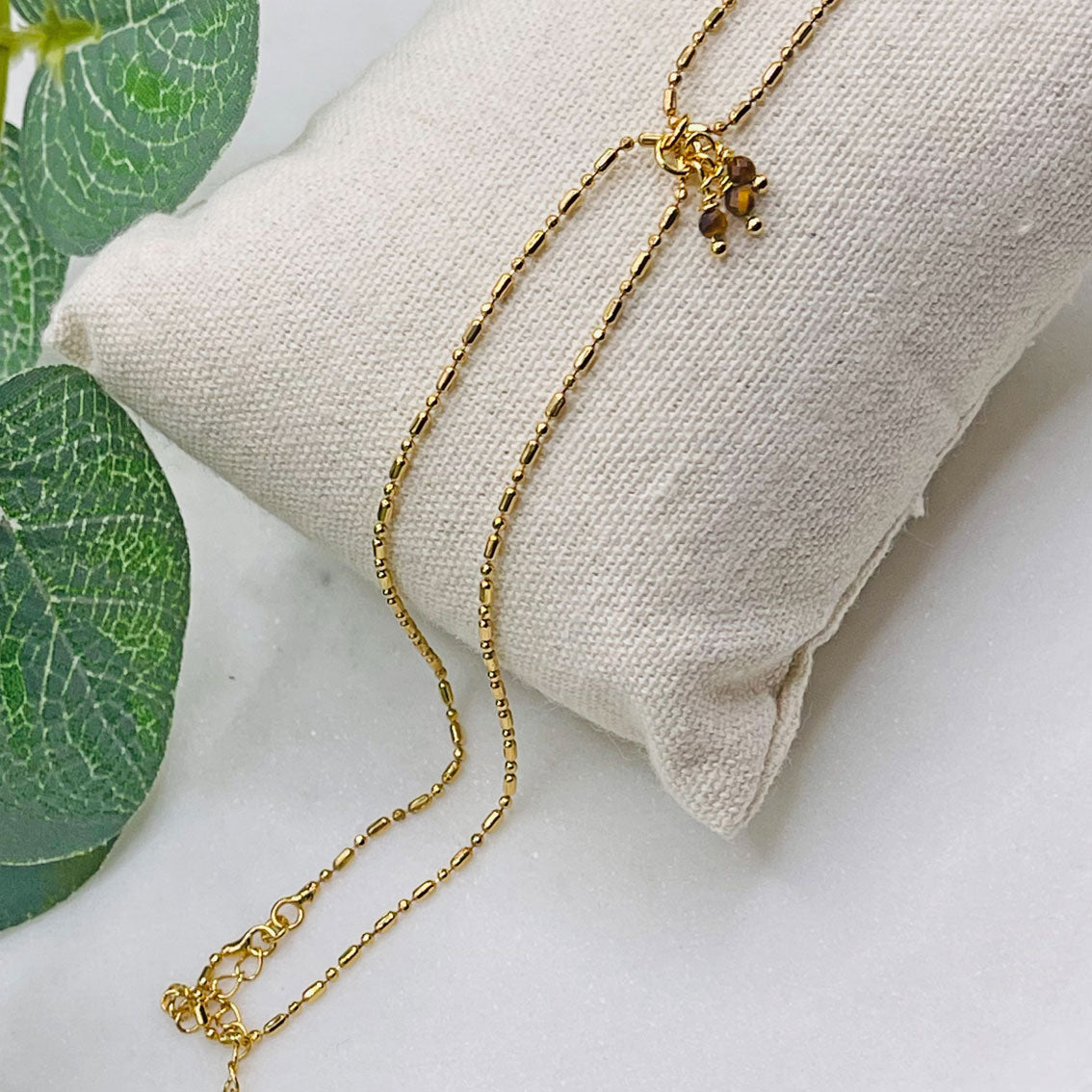 Doppelte Fusskette Gold mit Tigerauge-Anhänger Sorelles