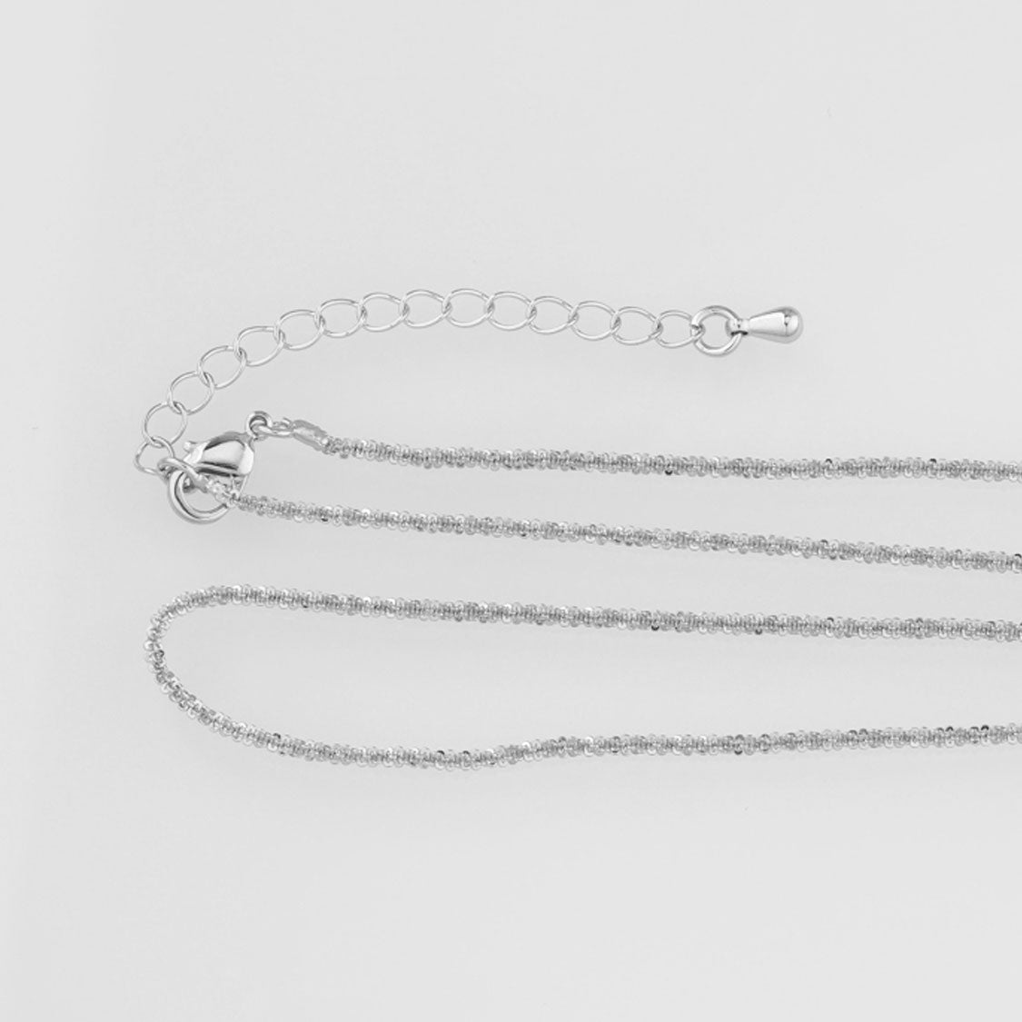 Feine minimalistische Halskette aus echtem Silber Zamanah