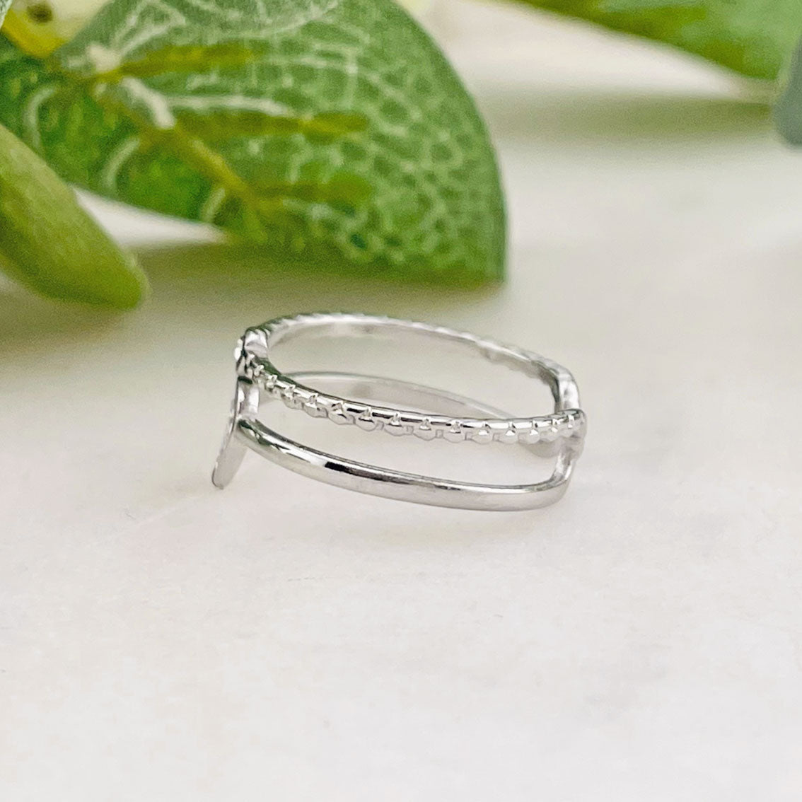 Feiner Boho-Chic Silberring mit Kristallen zweireihig 