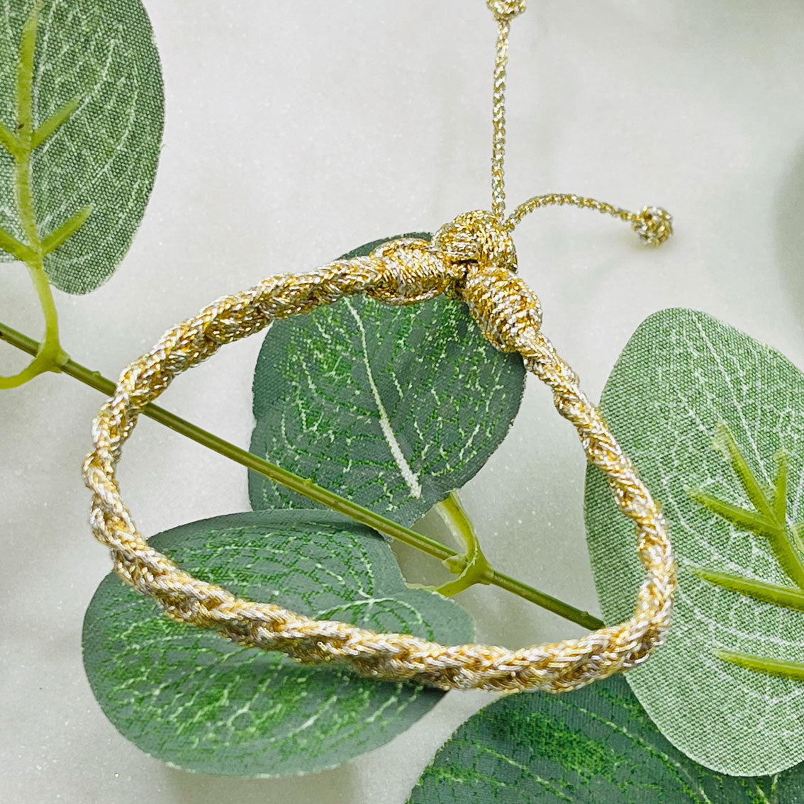 Gewobenes Maayaz-Armband in Gold - Silber Ily