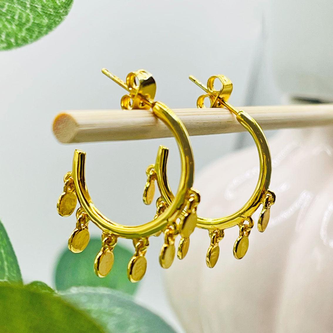 Offene Pink Sand Goldcreolen mit Anhänger-Plättchen Sunnyo