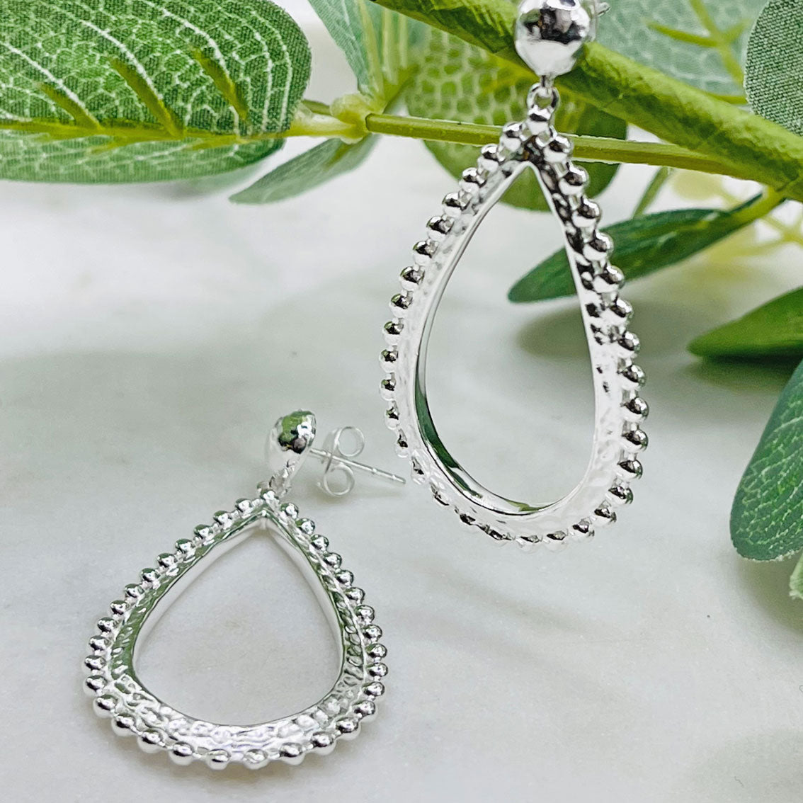 Silberohrringe mit Tropfenanhänger Boho-Chic Pink Sand Riamira