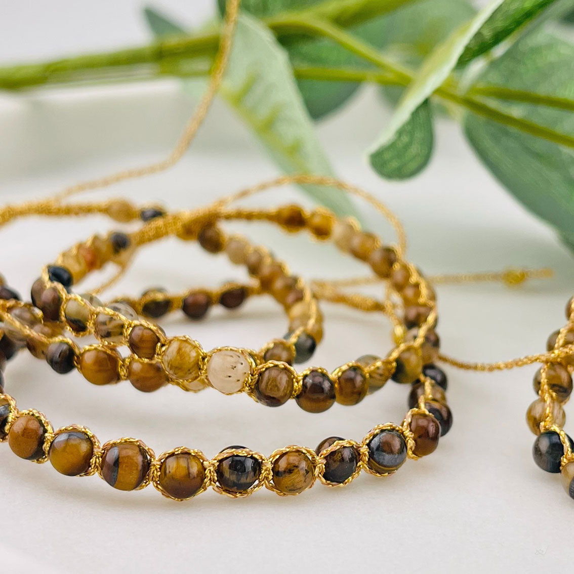 Trendiges Boho-Steinarmband mit Tigerauge & Achat | Bairo Ferlina