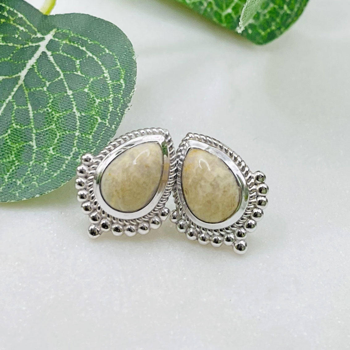 Verträumte Silber-Ohrstecker mit grossem Achat Stein Pink Sand Florentina