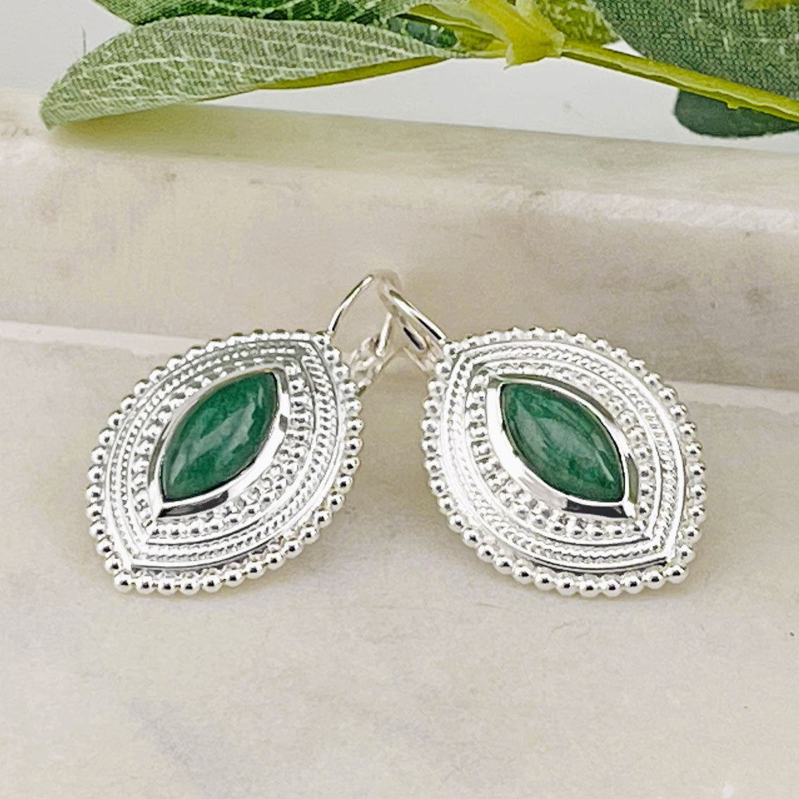 Boho-Vintage Ohrringe Silber hängend mit grünem Achat Stein Ilonki